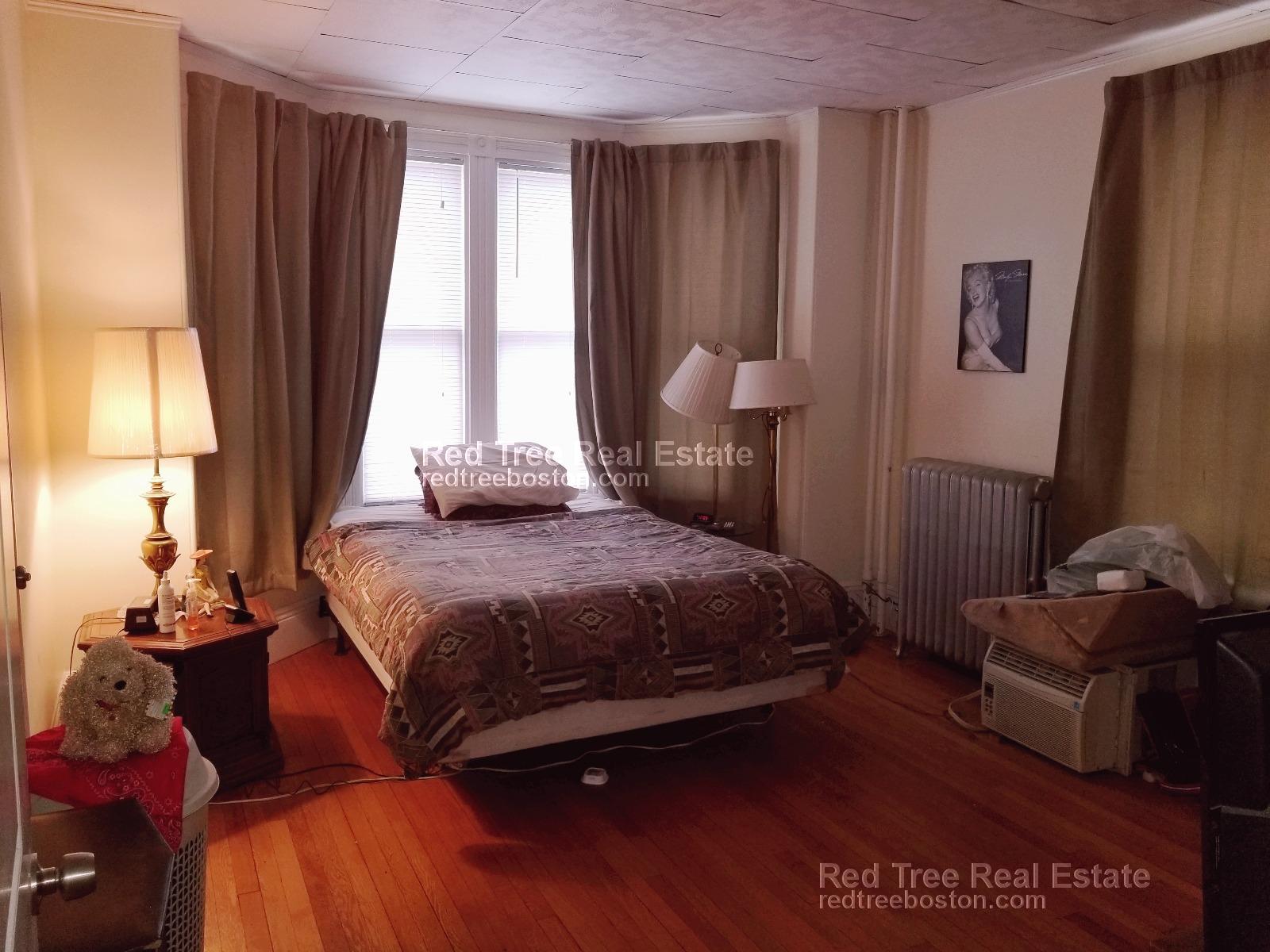 2 bed, 1 bath apartment for rent at 45 Crescent Ave Unit 1, Chelsea — photo 1 of 8