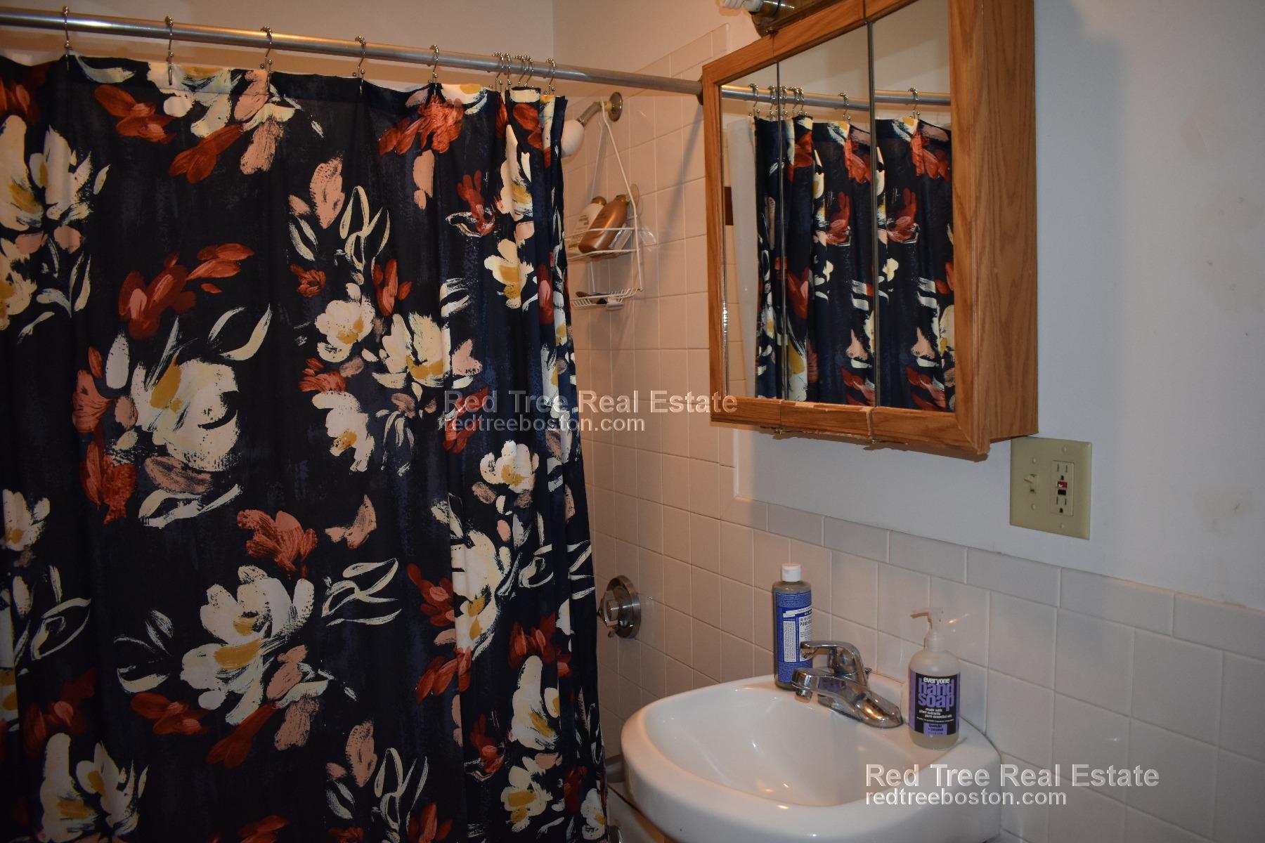 33 Egremont Rd, Brighton