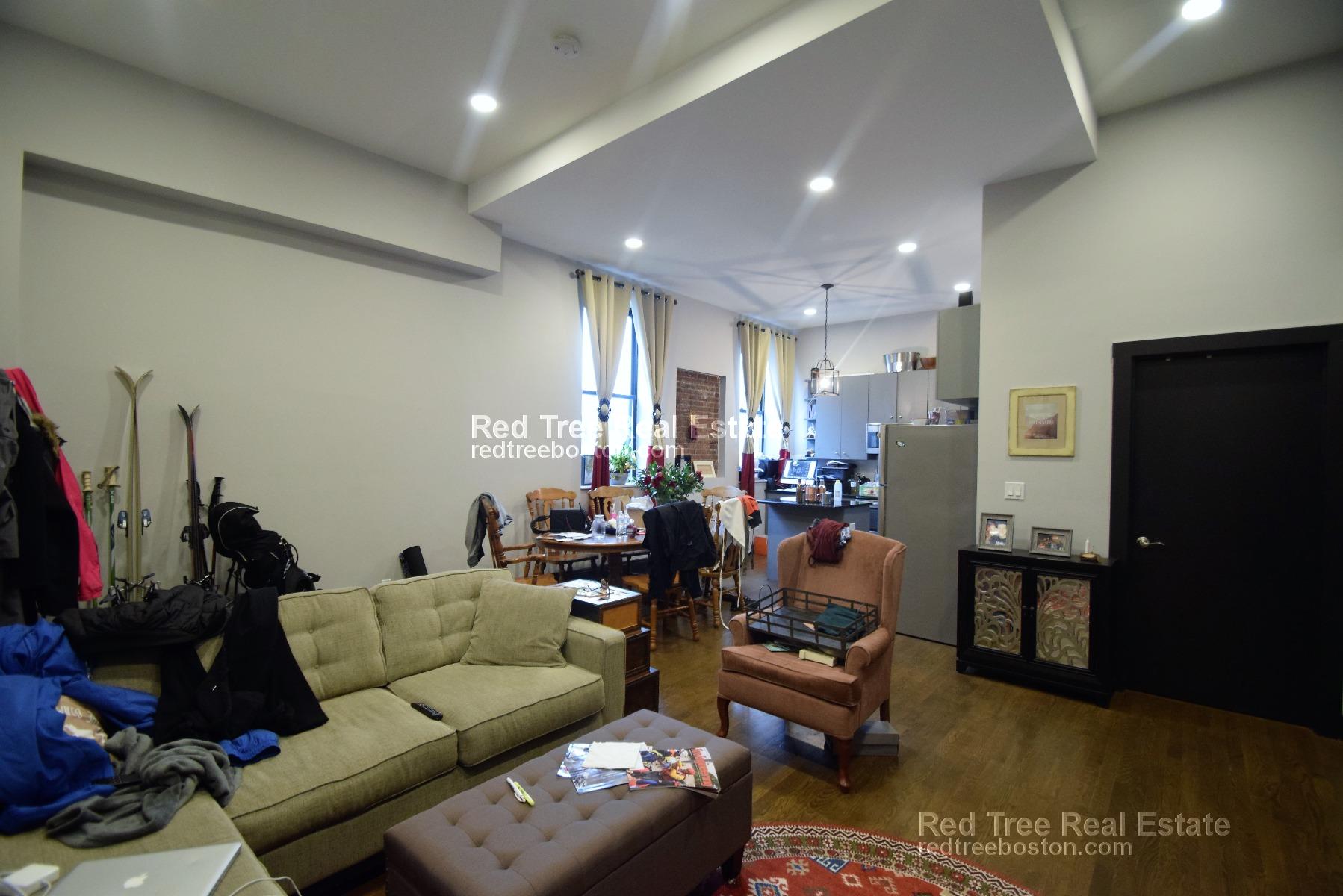 1 bed, 1 bath apartment for rent at 444 Western Ave Unit 2, Brighton — photo 8 of 34
