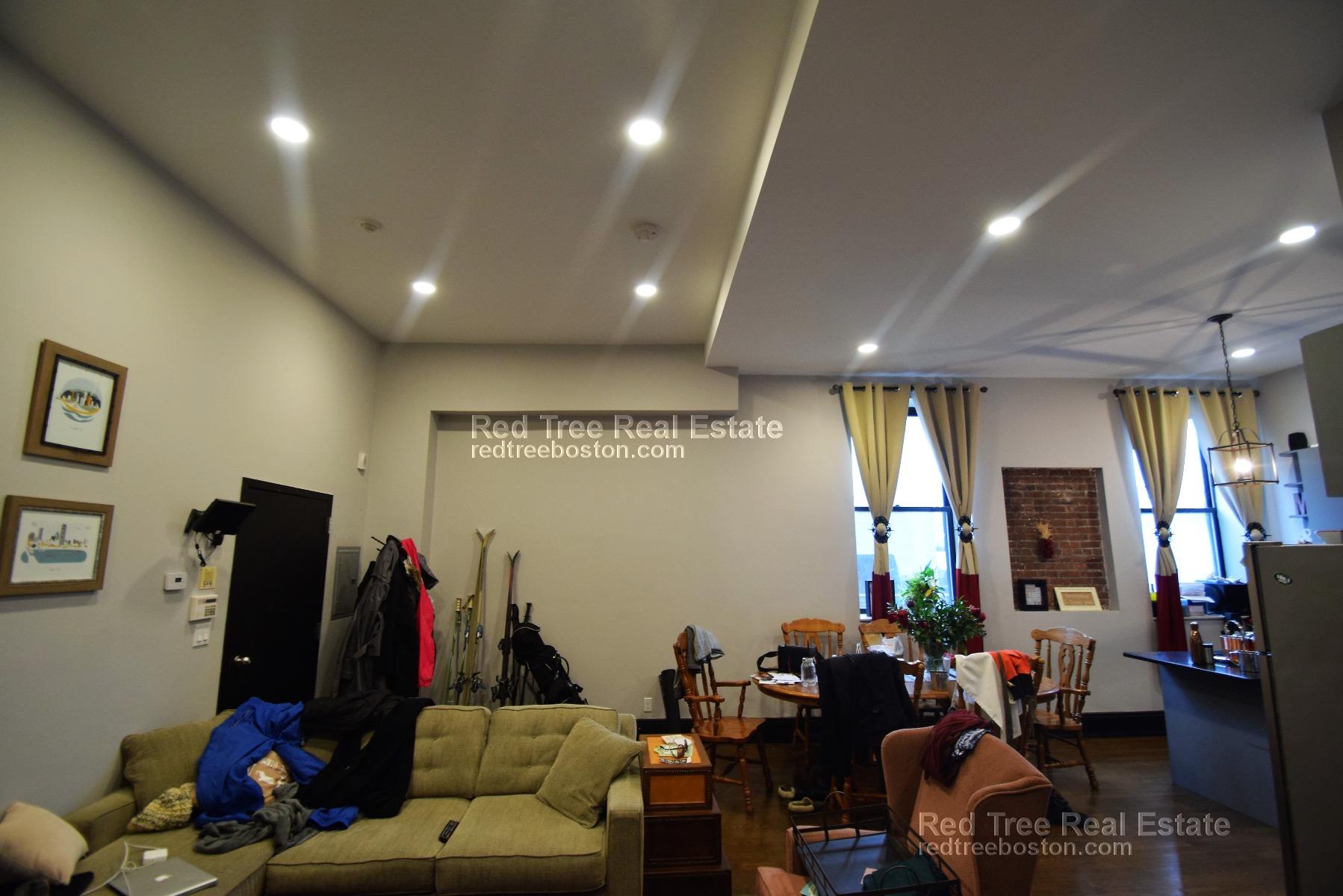 1 bed, 1 bath apartment for rent at 444 Western Ave Unit 2, Brighton — photo 15 of 34