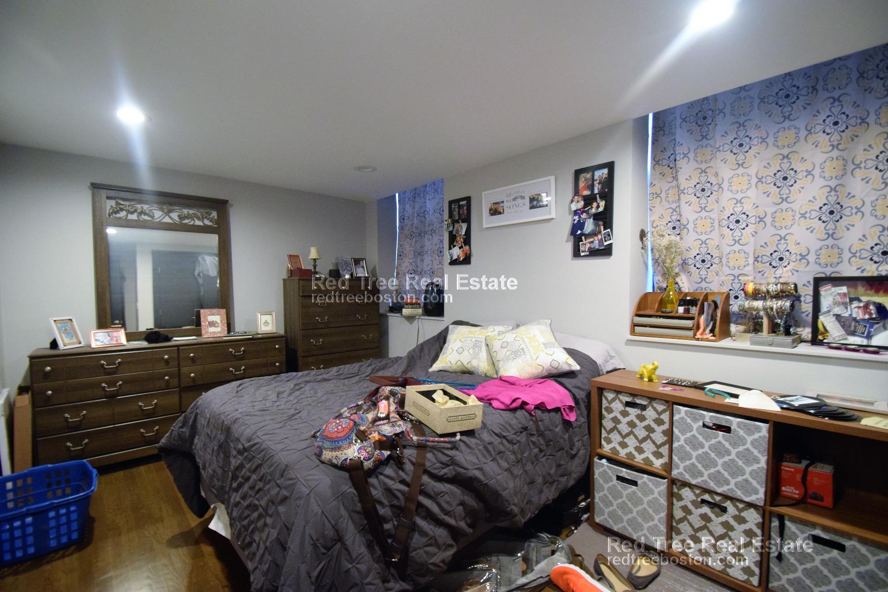 1 bed, 1 bath apartment for rent at 444 Western Ave Unit 2, Brighton — photo 18 of 34