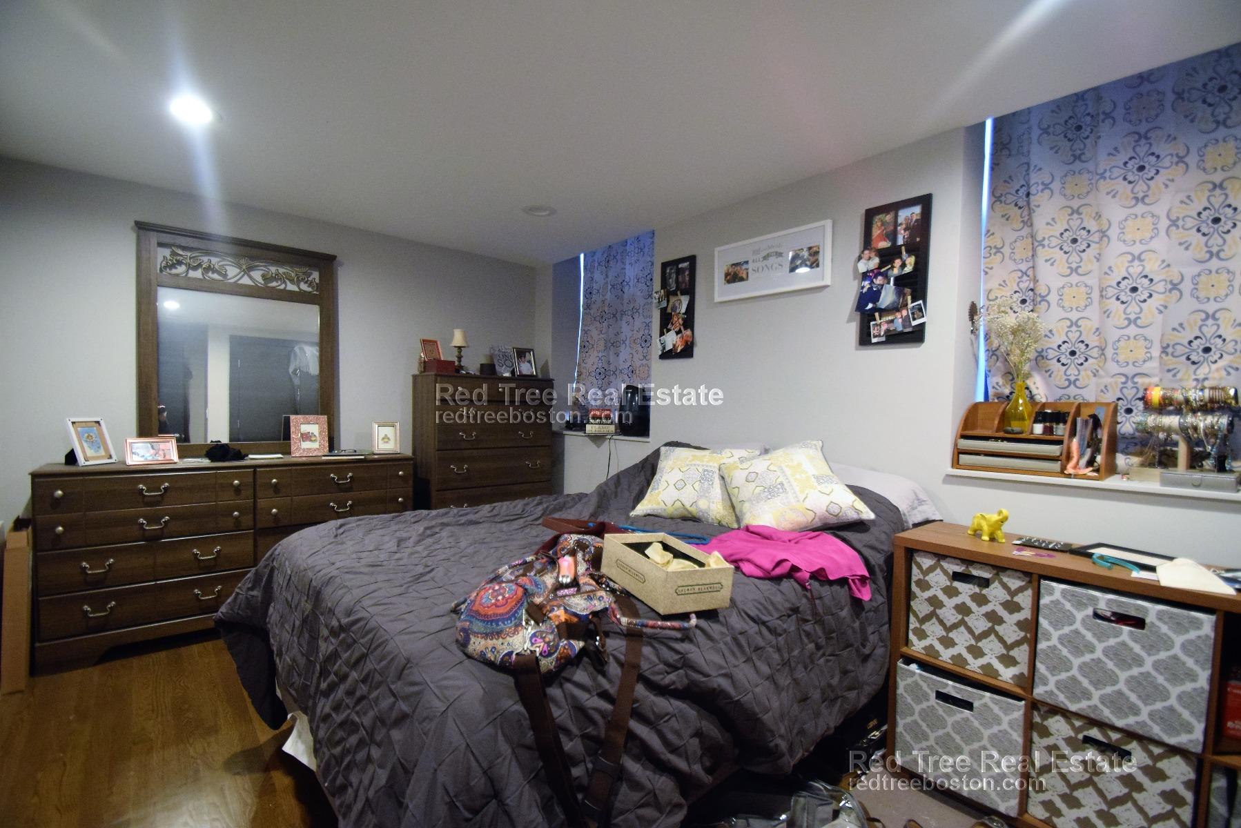1 bed, 1 bath apartment for rent at 444 Western Ave Unit 2, Brighton — photo 19 of 34