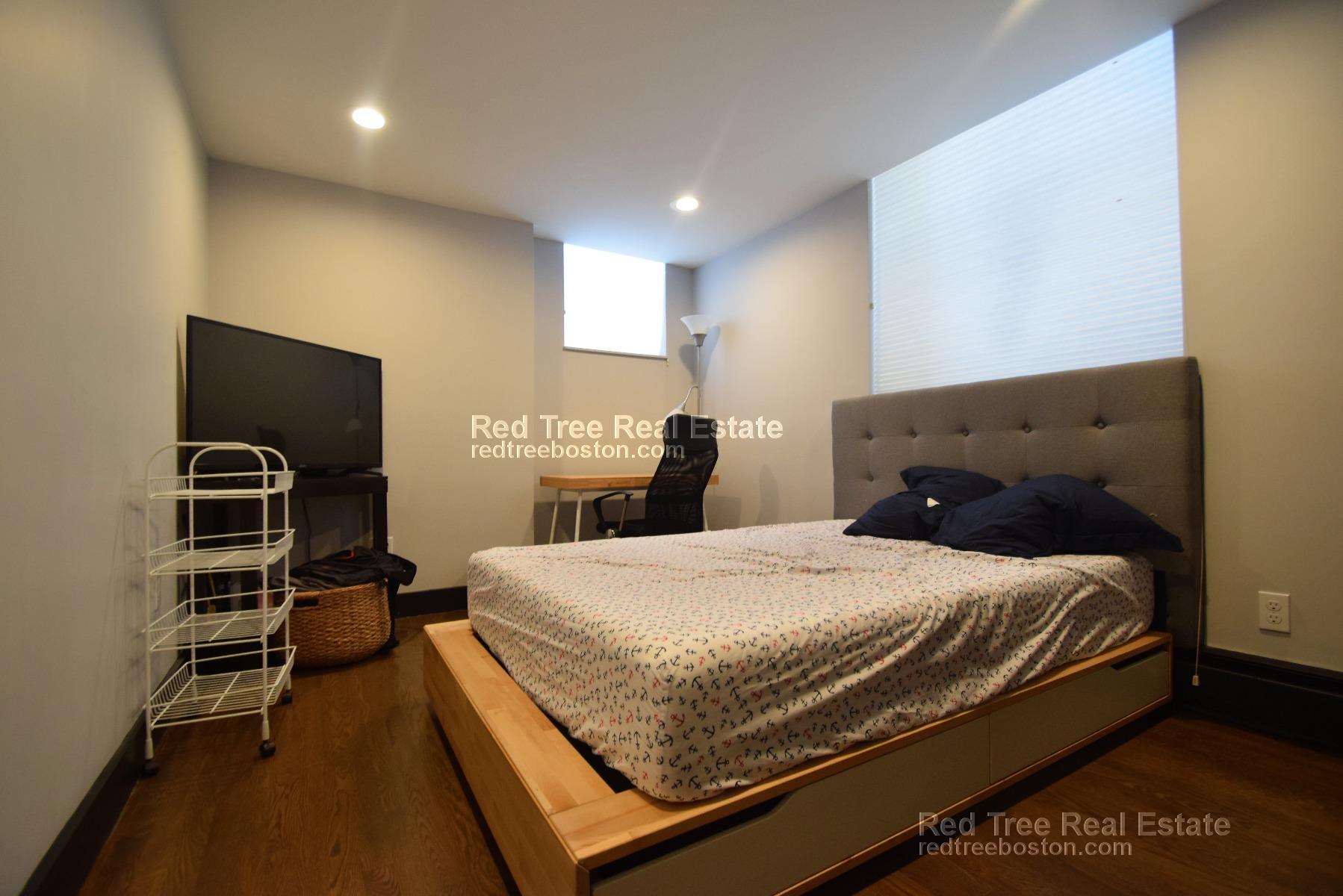 2 bed, 1 bath apartment for rent at 444 Western Ave Unit 1F, Brighton — photo 9 of 40