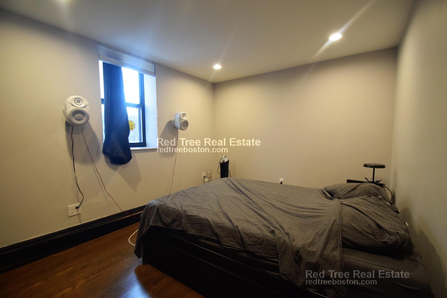 2 bed, 1 bath apartment for rent at 444 Western Ave Unit 1F, Brighton — photo 8 of 40