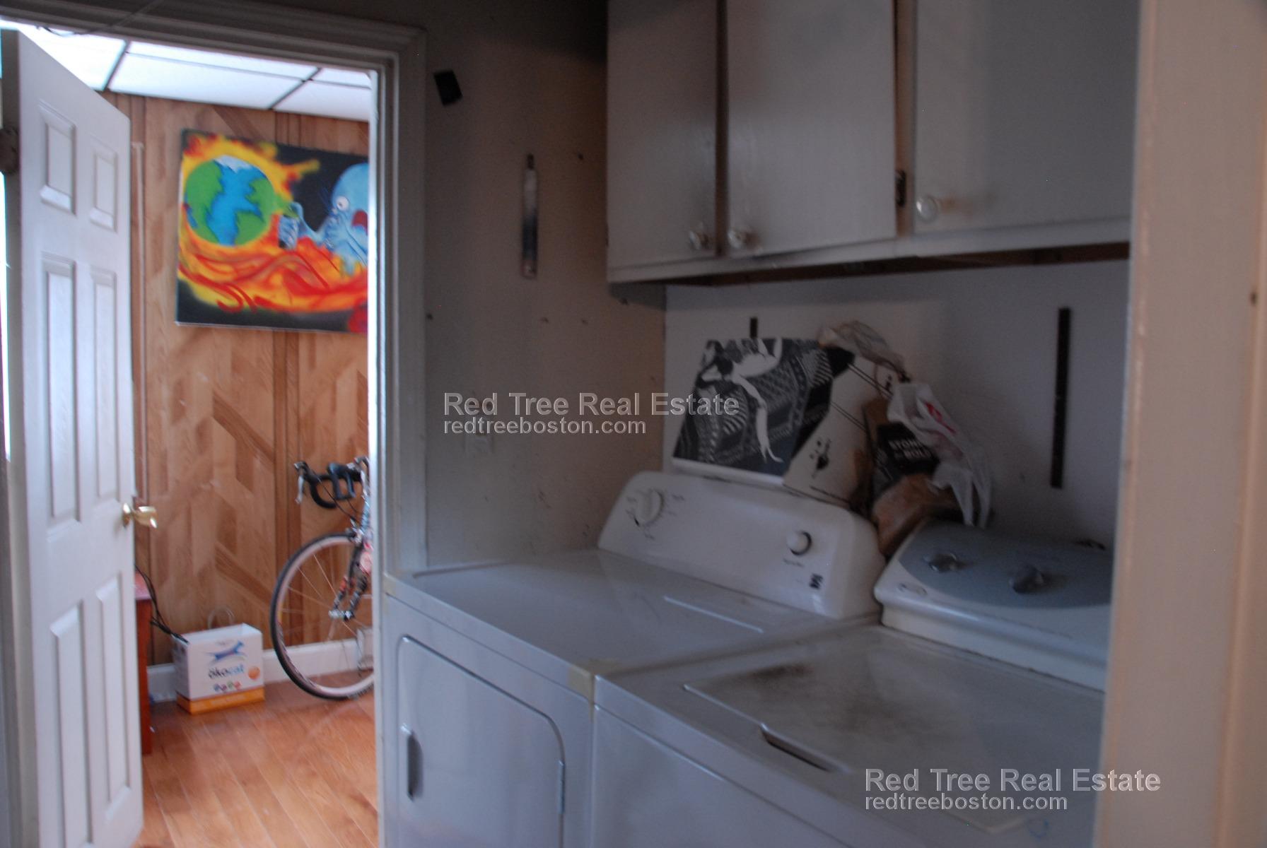 17 Harvard Tr, Allston