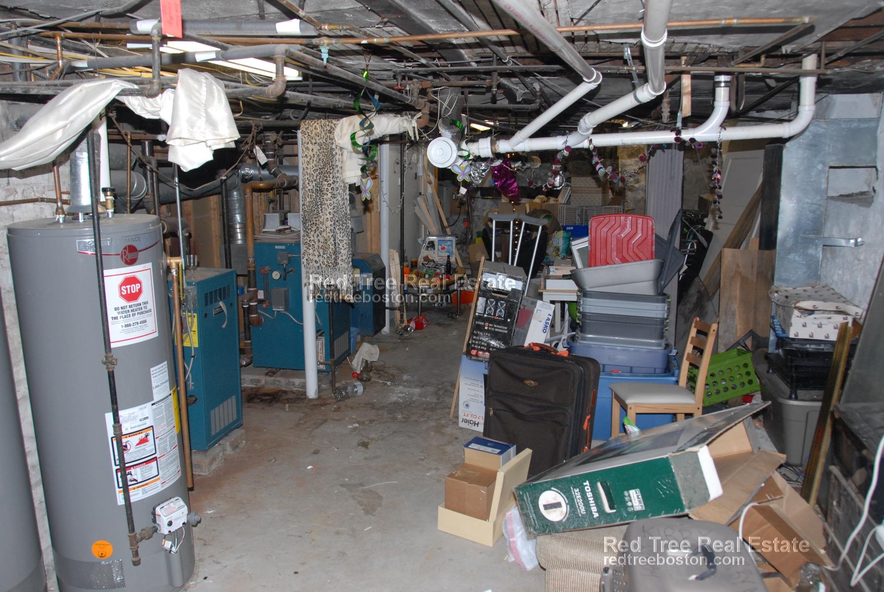 17 Harvard Tr, Allston