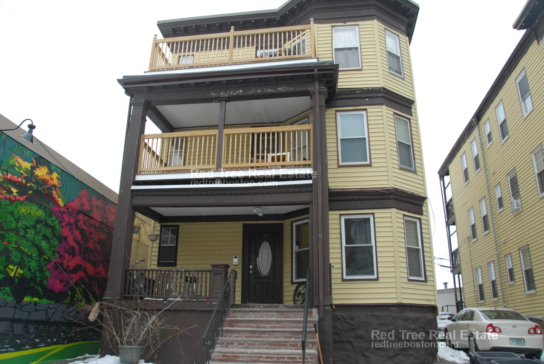 17 Harvard Tr, Allston