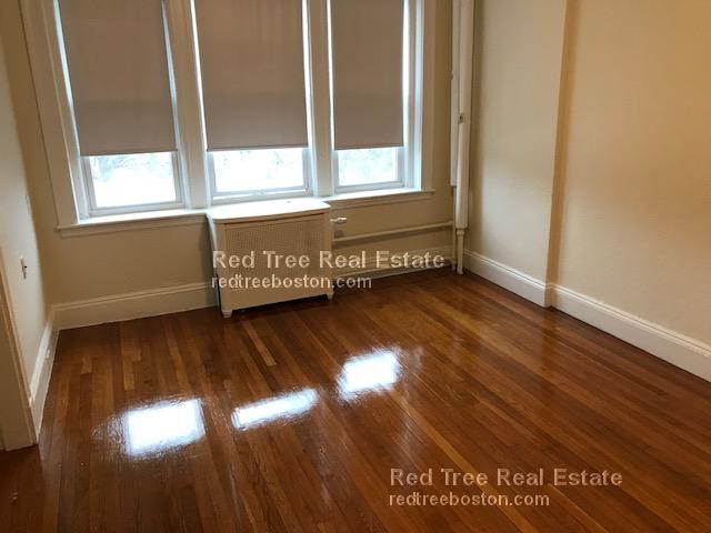 1171 Boylston St, Fenway