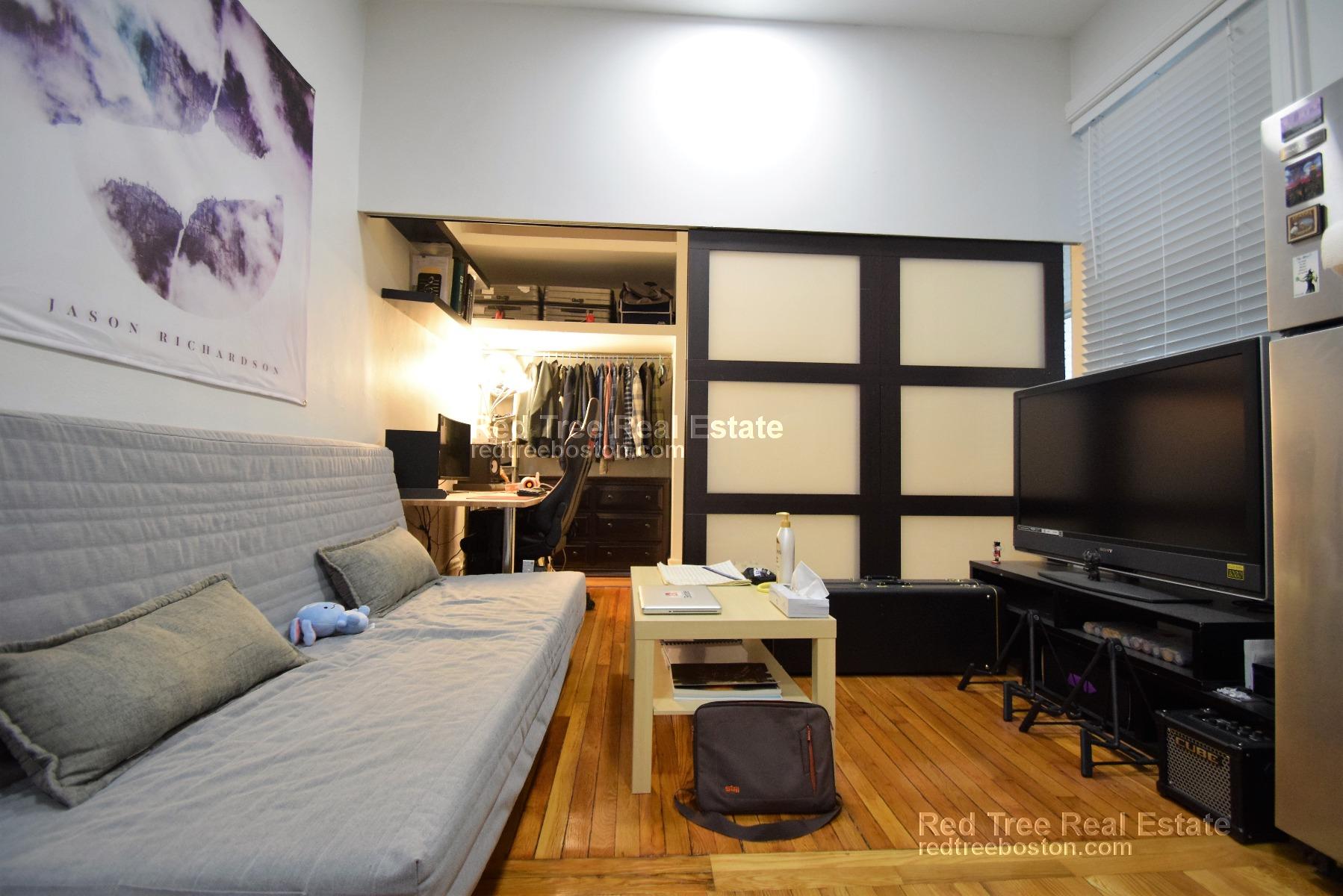 60 Charlesgate, Back Bay