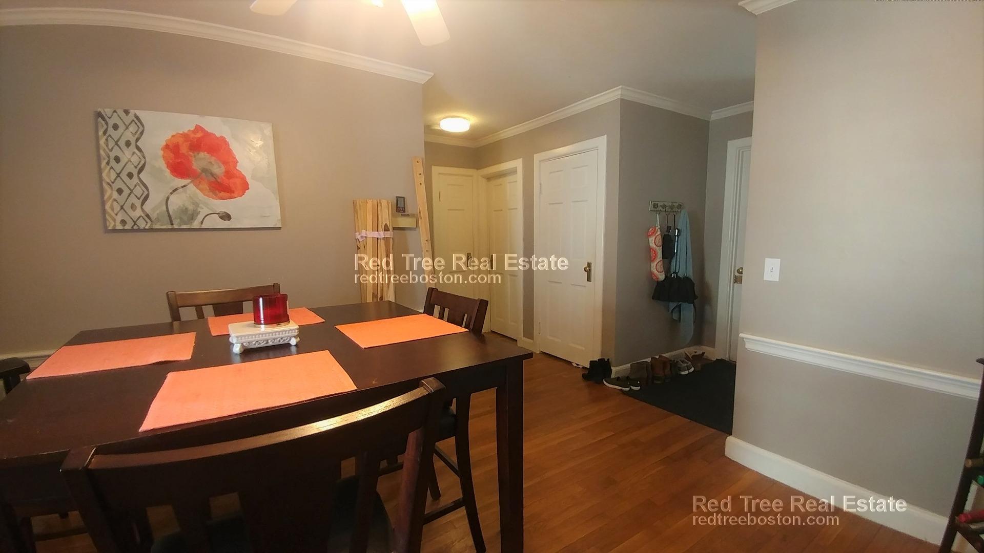 140 Babcock St, Brookline Hills