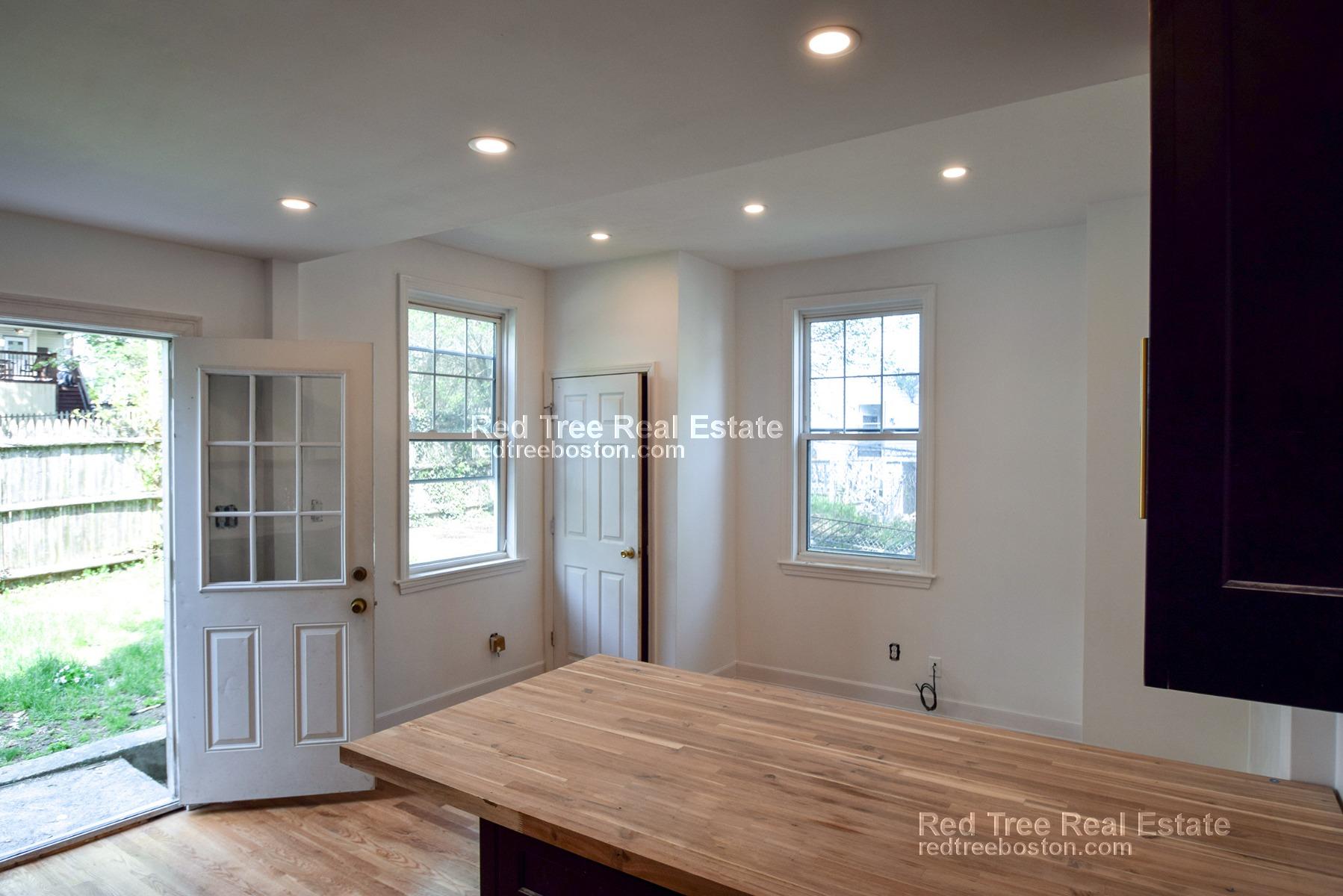 3 bed, 2 bath apartment for rent at 34 Cedar St Unit 1, Dorchester — photo 21 of 28