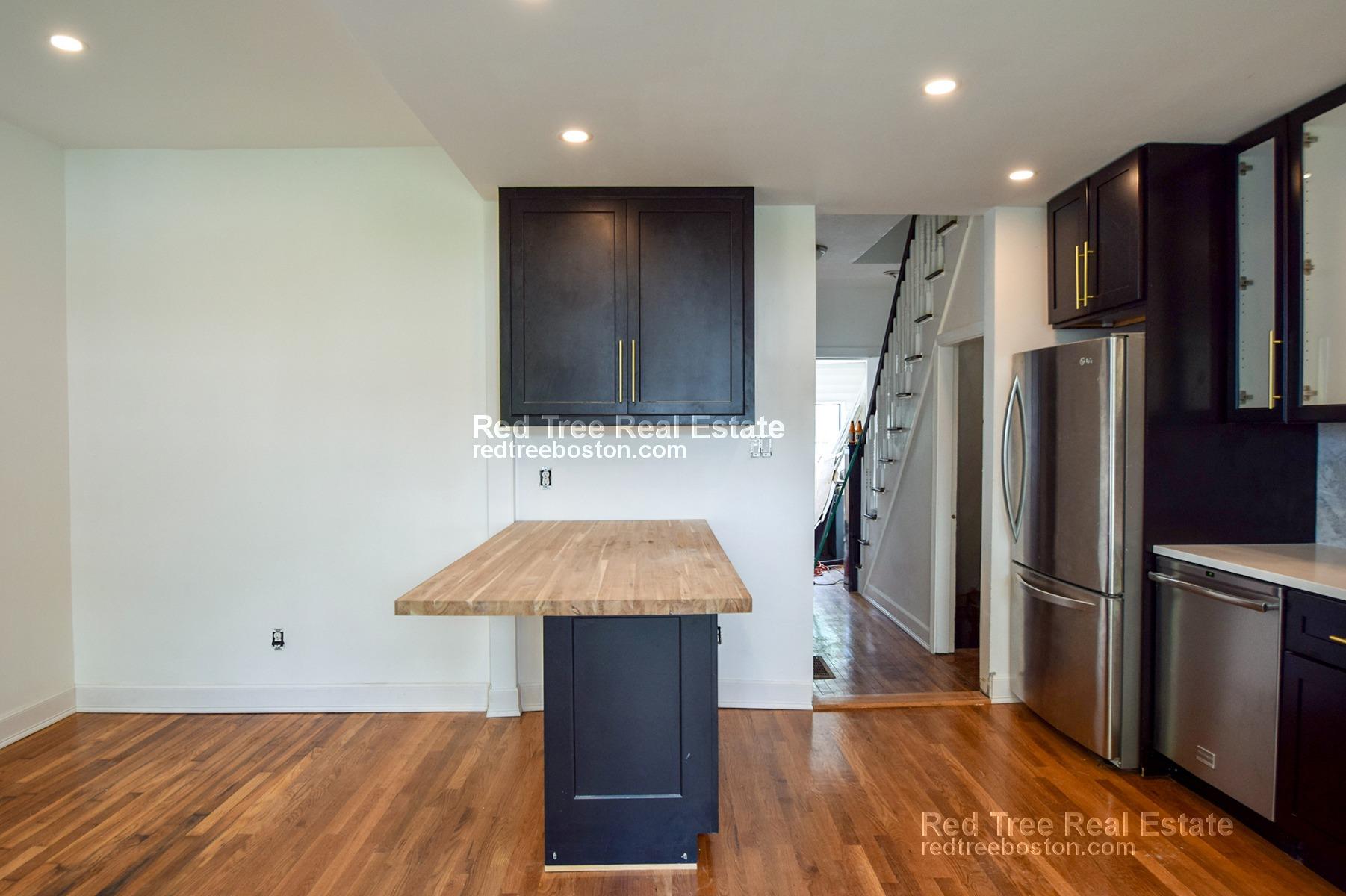 3 bed, 2 bath apartment for rent at 34 Cedar St Unit 1, Dorchester — photo 20 of 28