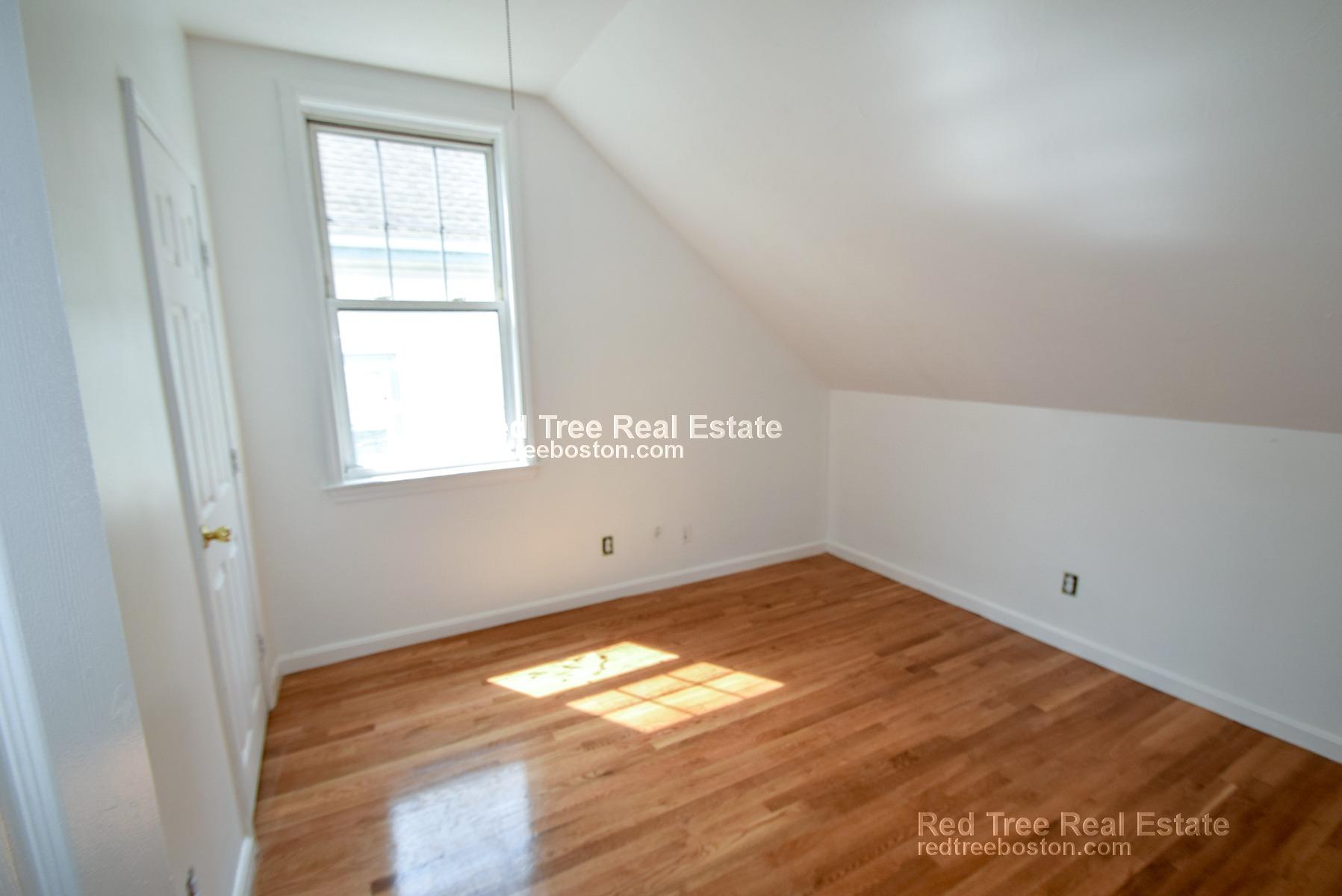 32 Cedar St, Mattapan