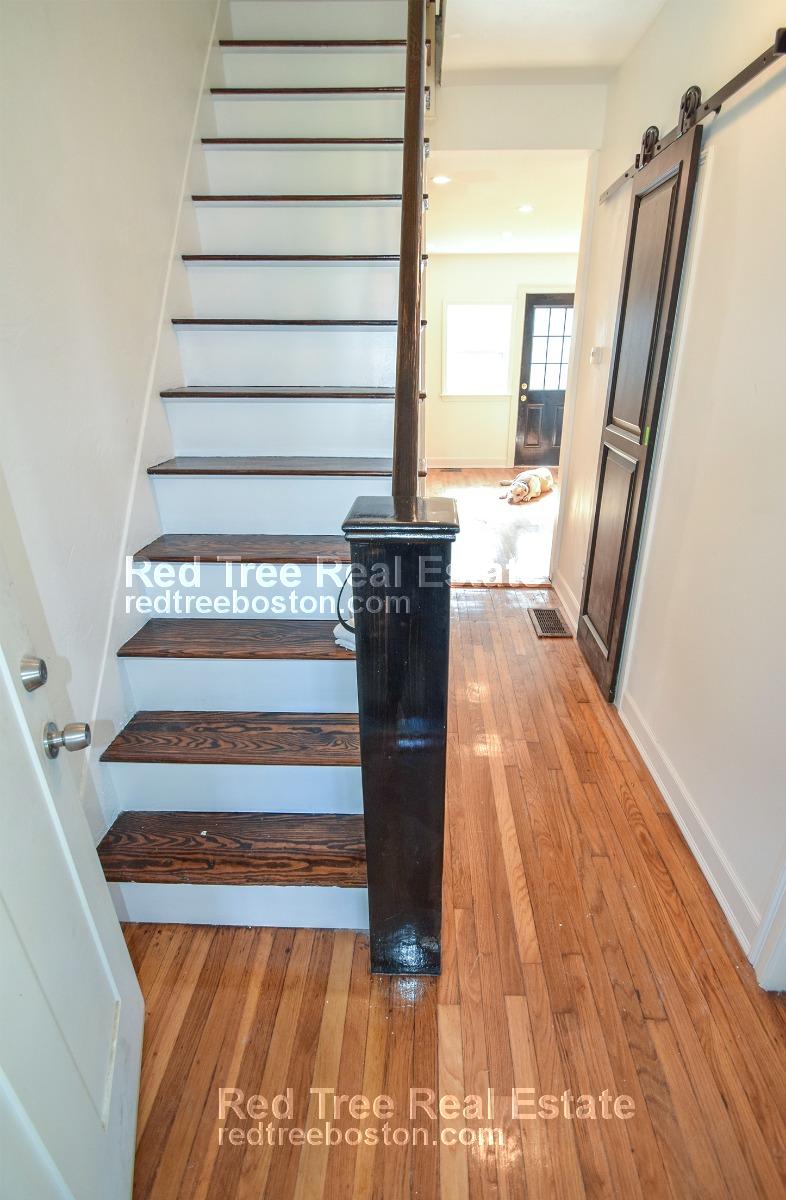 32 Cedar St, Mattapan