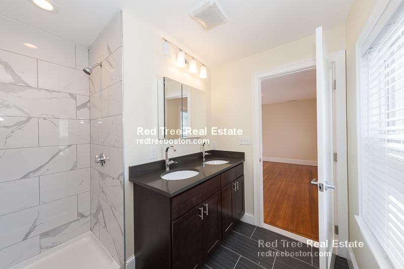 9 11 Rock Valley Ave, Everett