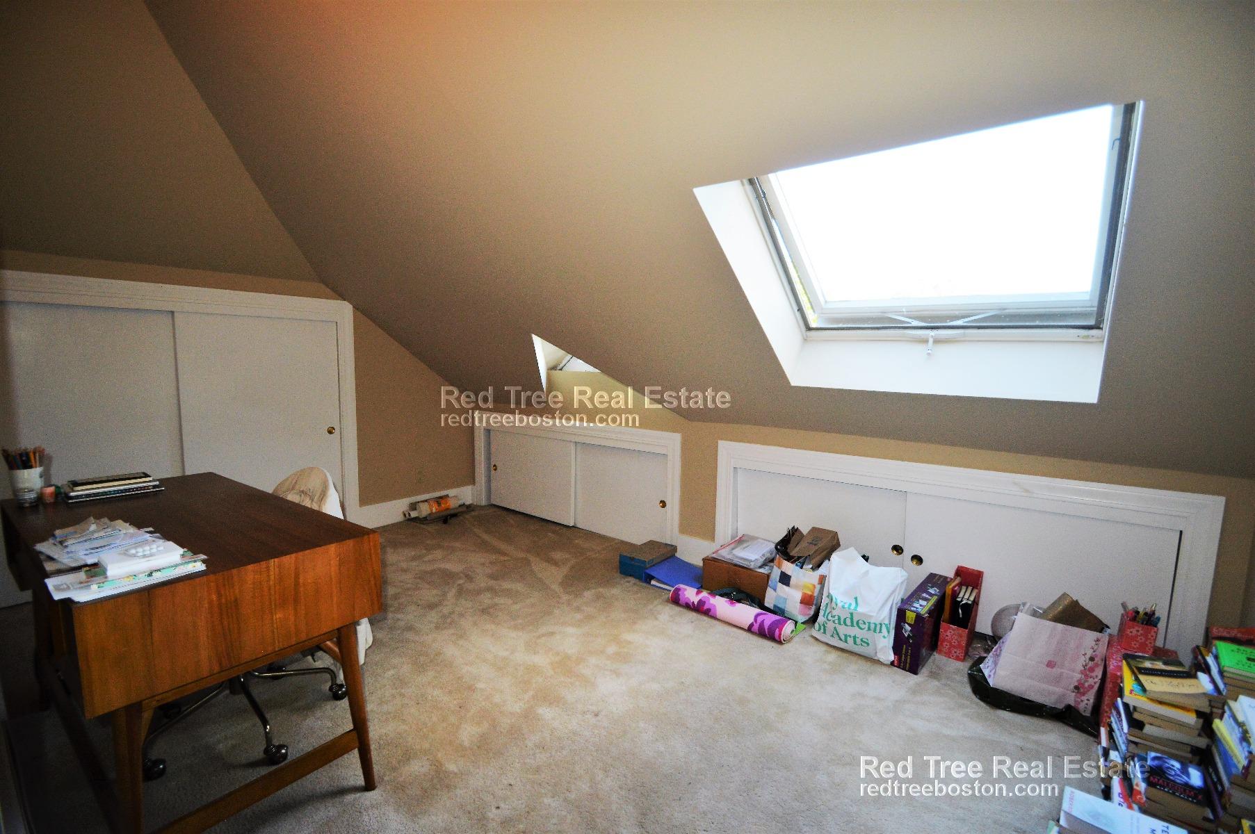 2 bed, 1 bath apartment for rent at 31 York Tr Unit 3, Brookline — photo 23 of 30