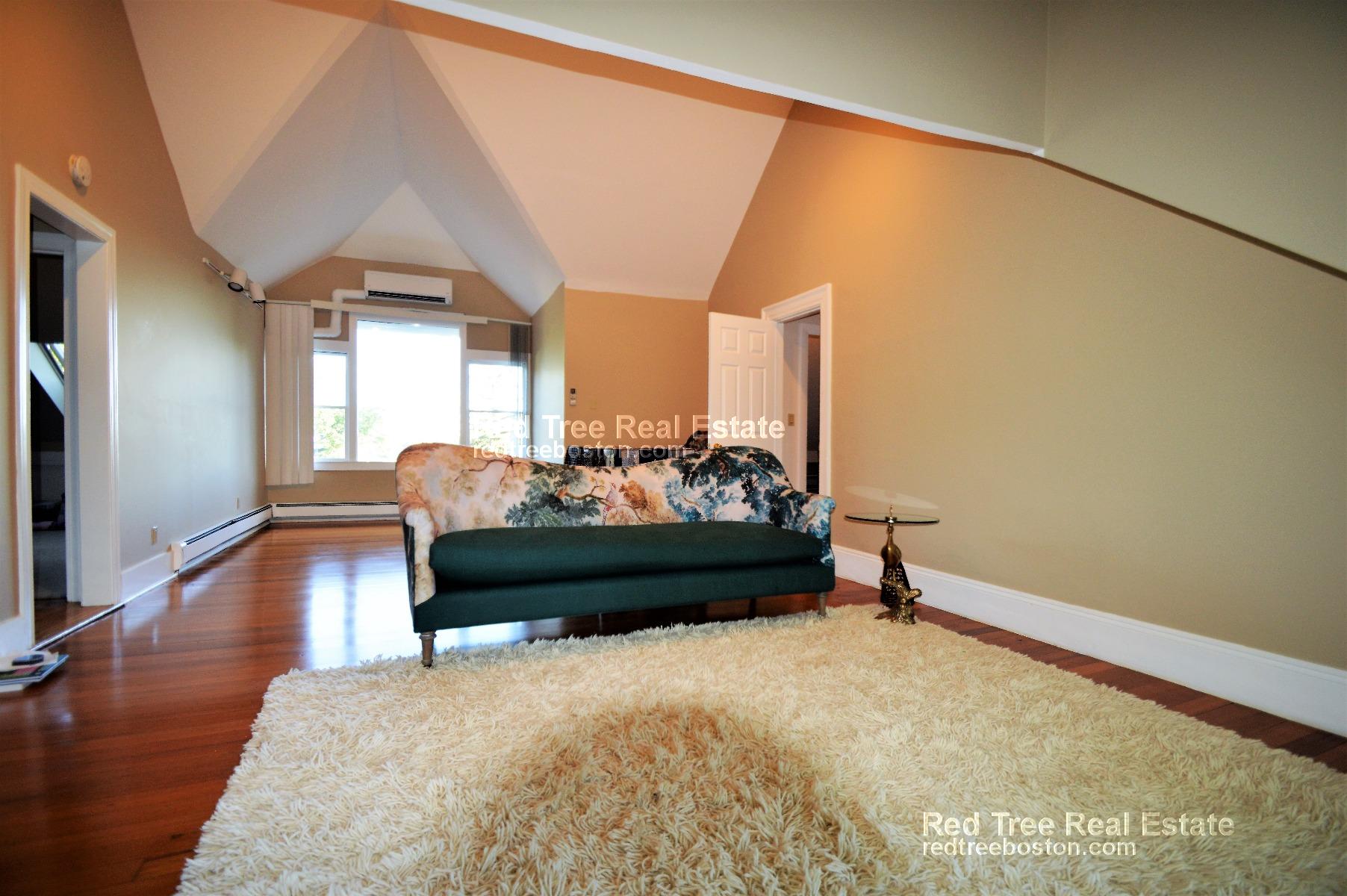 2 bed, 1 bath apartment for rent at 31 York Tr Unit 3, Brookline — photo 19 of 30