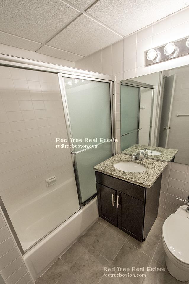 62 Boylston St, Downtown