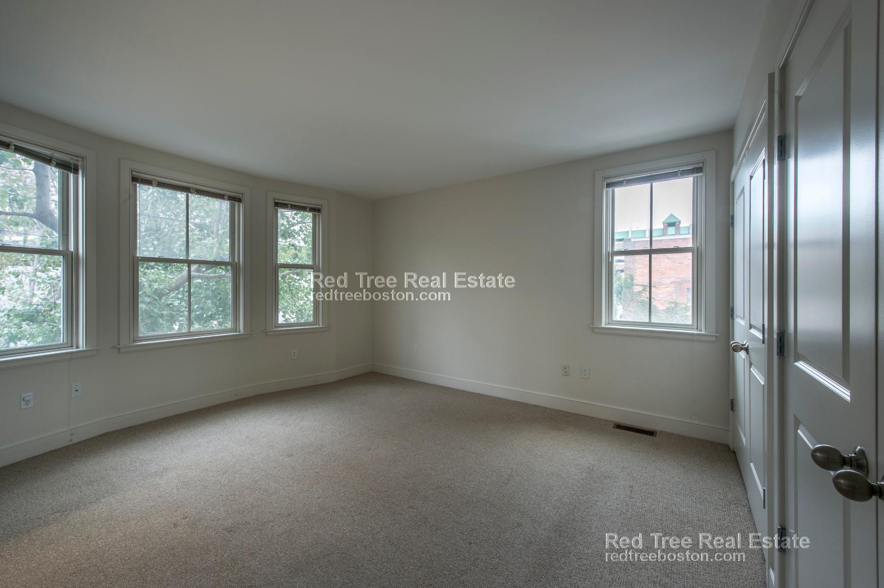 110 Second St, East Cambridge