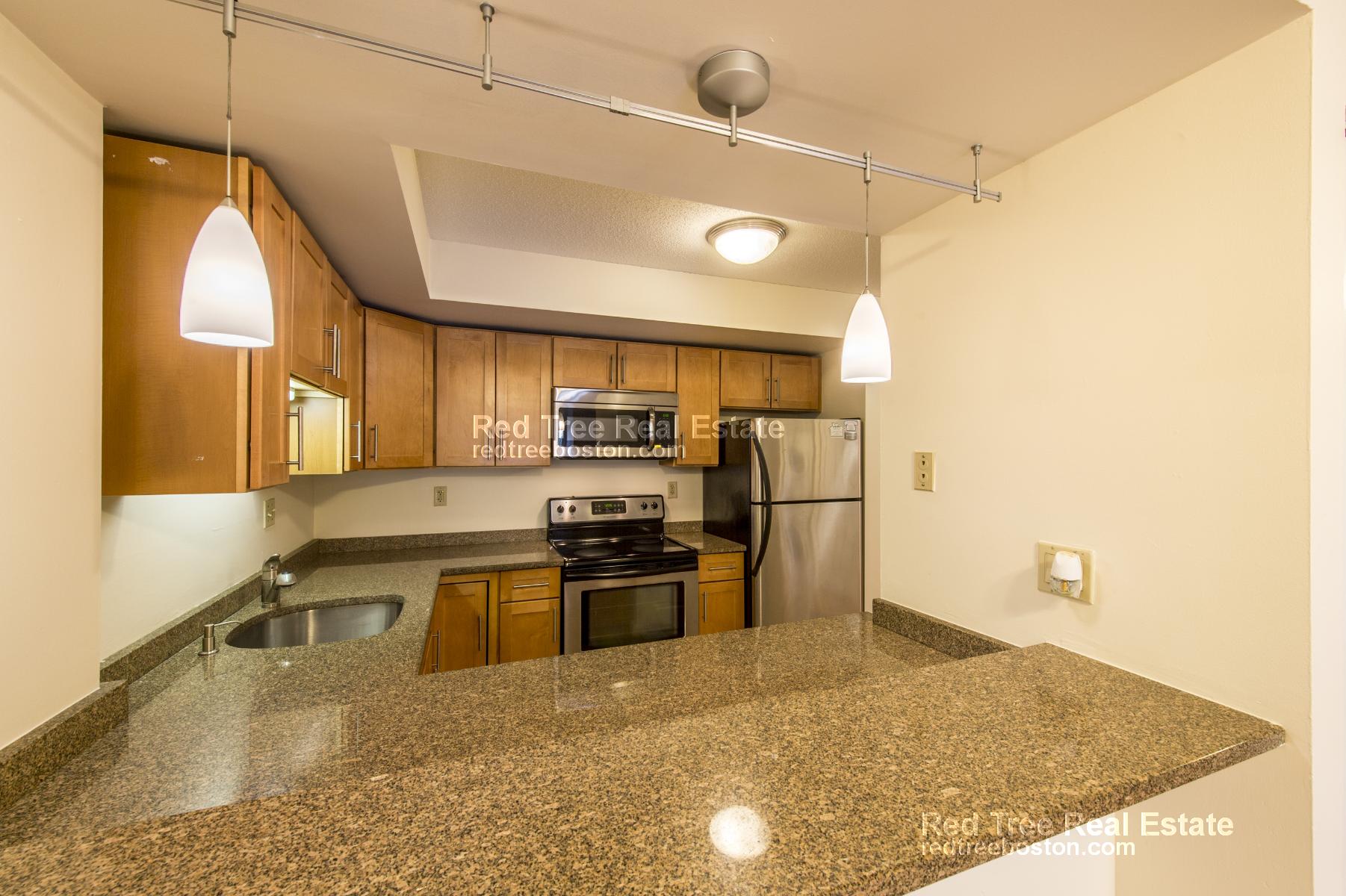 345 Franklin St, Riverside