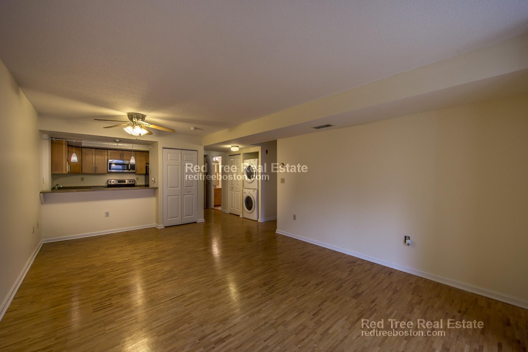 345 Franklin St, Riverside