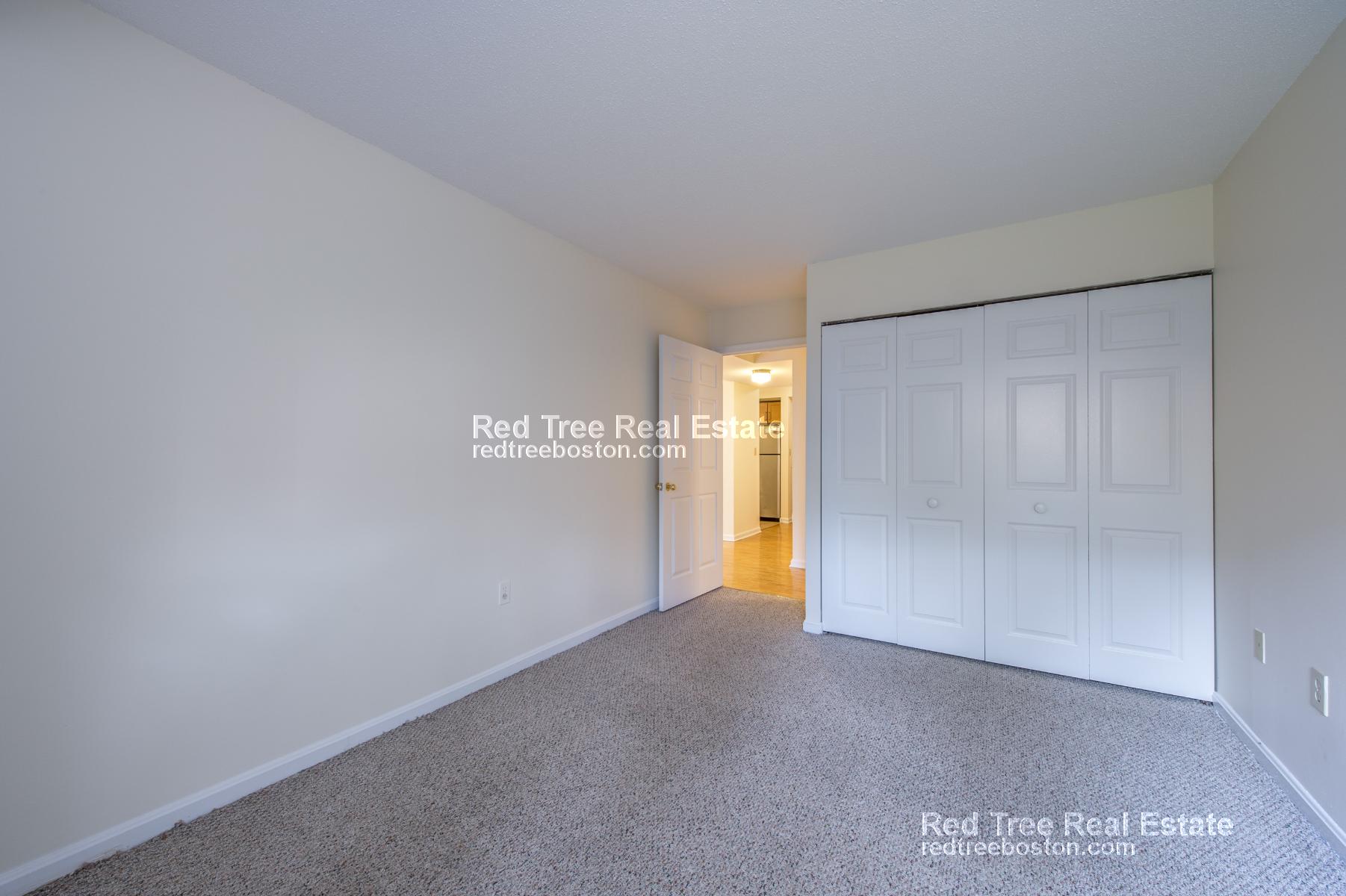 345 Franklin St, Riverside