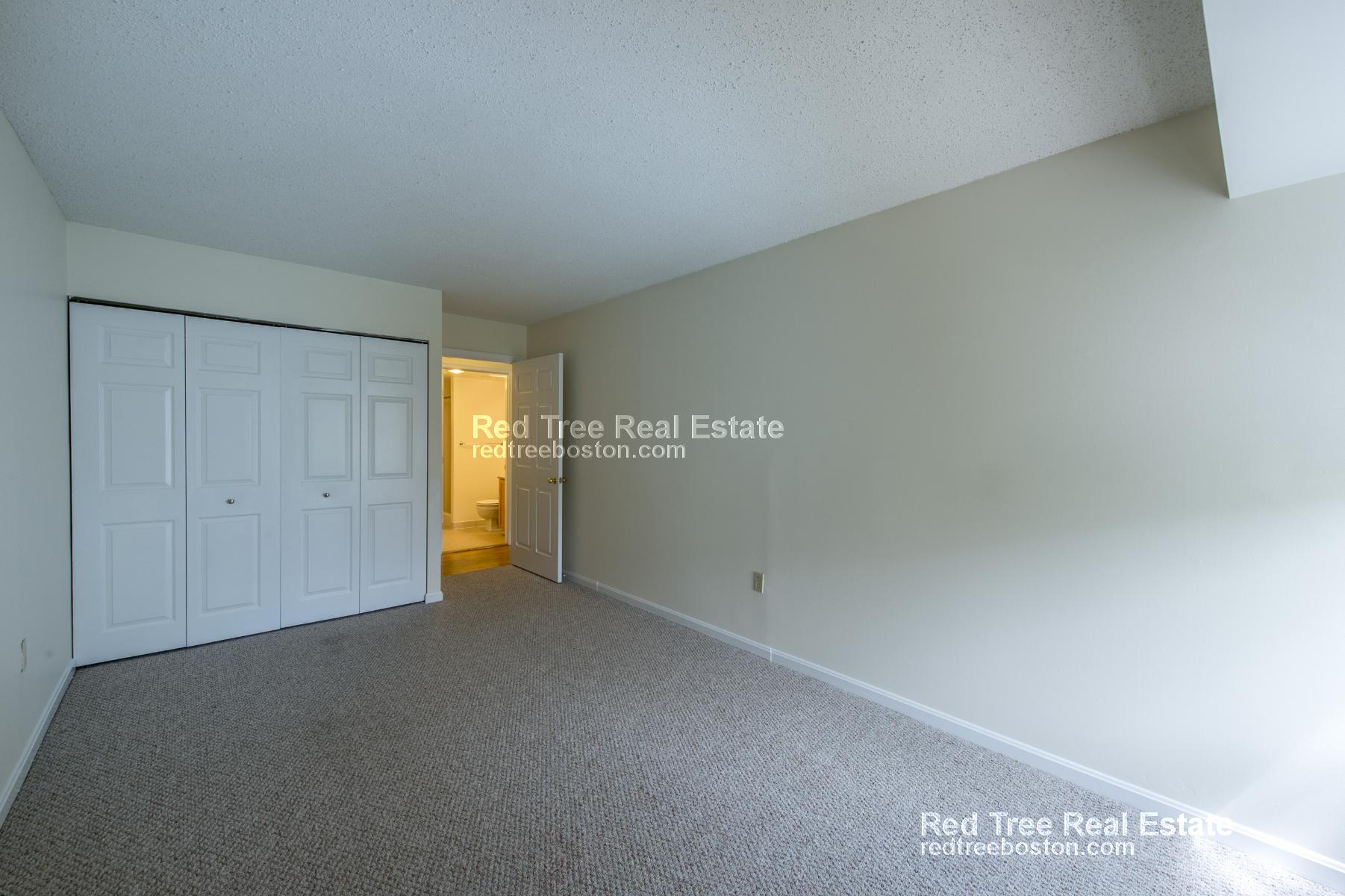 345 Franklin St, Riverside