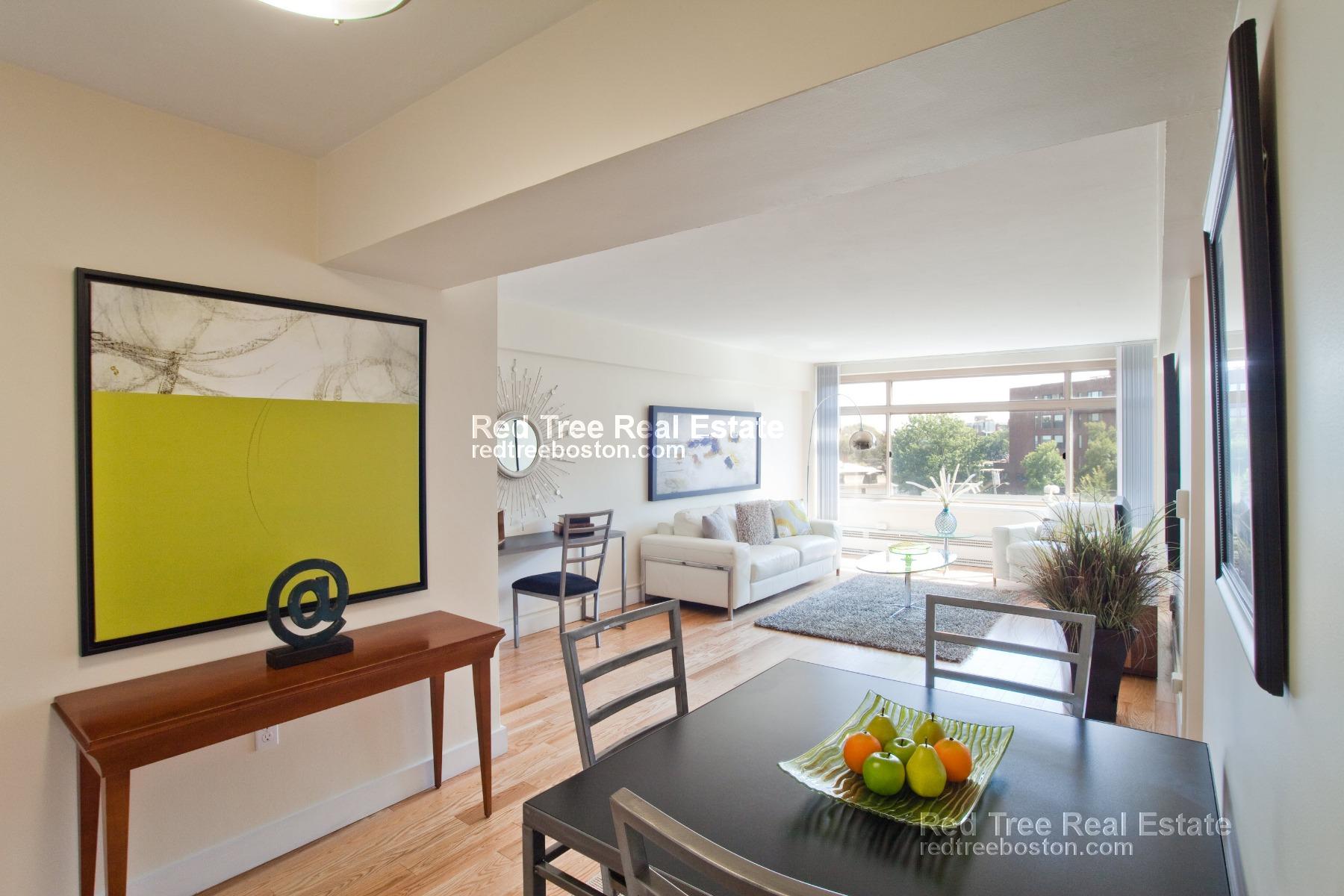1440 Beacon St, Brookline