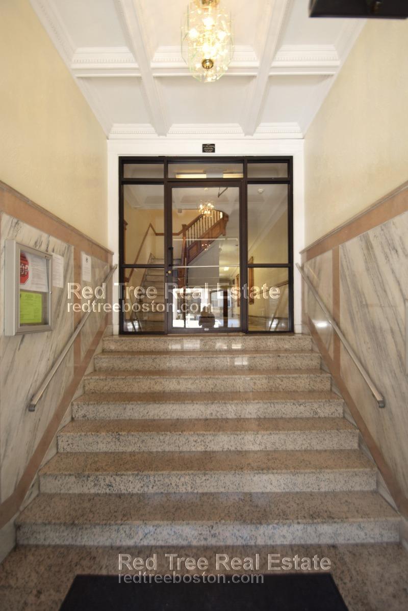 83 Gordon St, Brighton