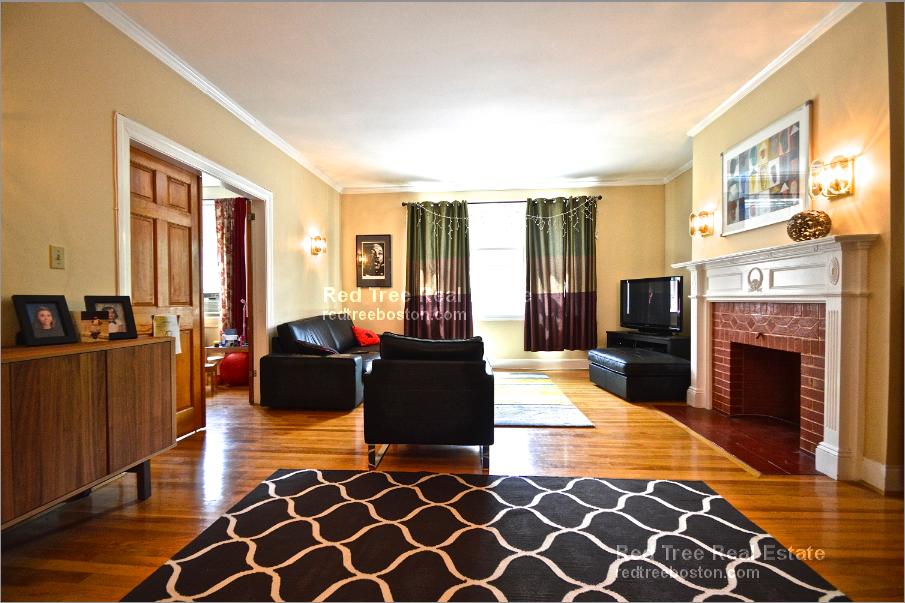 3 bed, 2 bath apartment for rent at 119 Winthrop Rd Unit 4, Brookline — photo 22 of 29