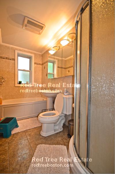 3 bed, 2 bath apartment for rent at 119 Winthrop Rd Unit 4, Brookline — photo 28 of 29
