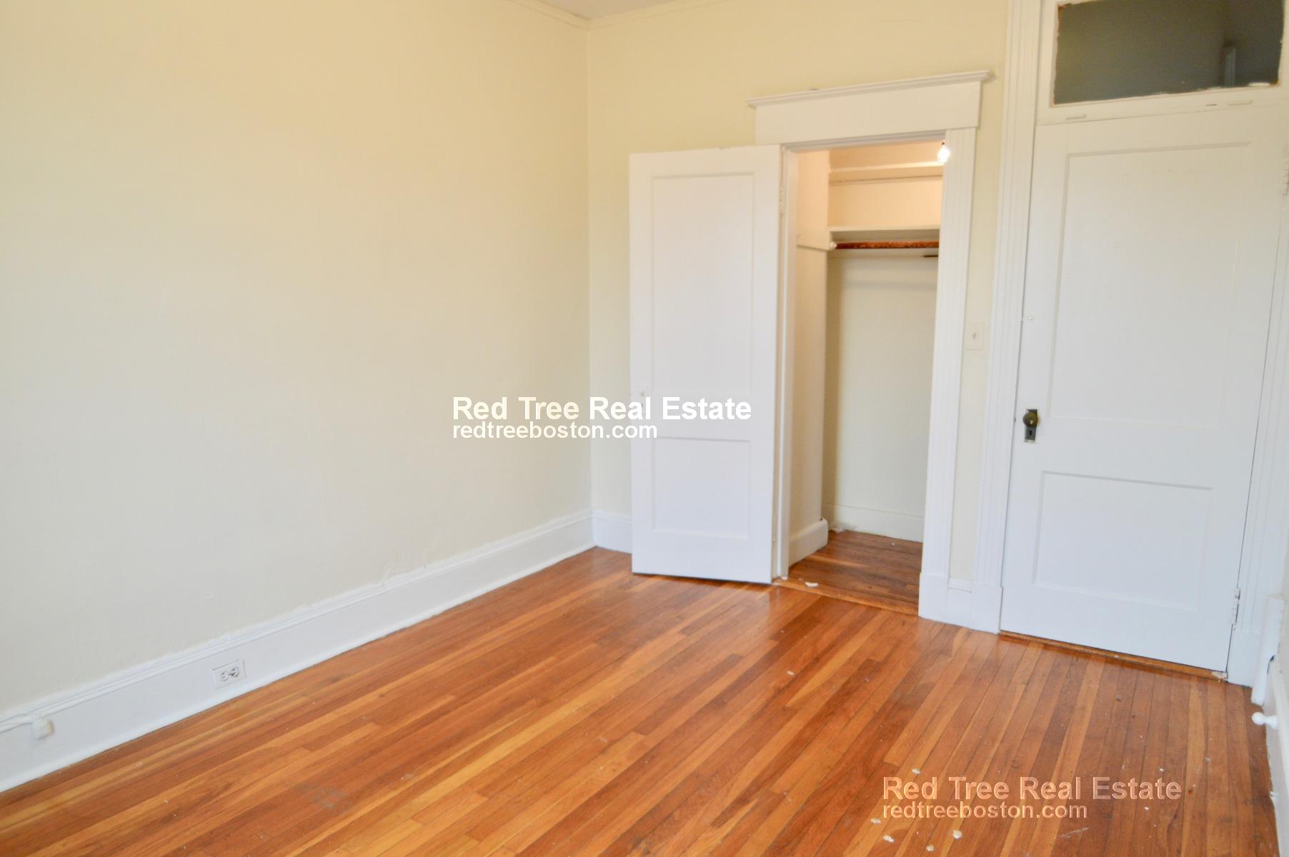 130 Englewood Ave, Brighton