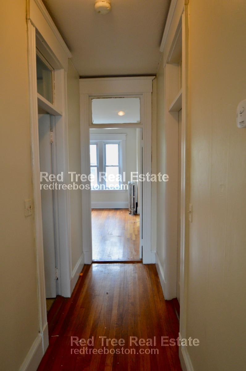 130 Englewood Ave, Brighton