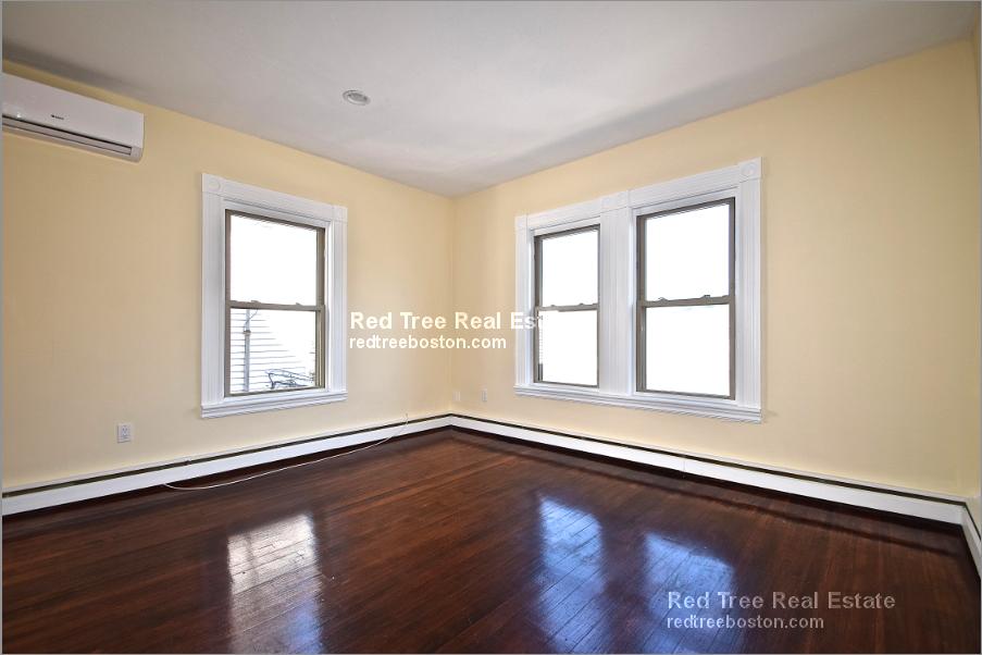 15 Mackin St, Brighton