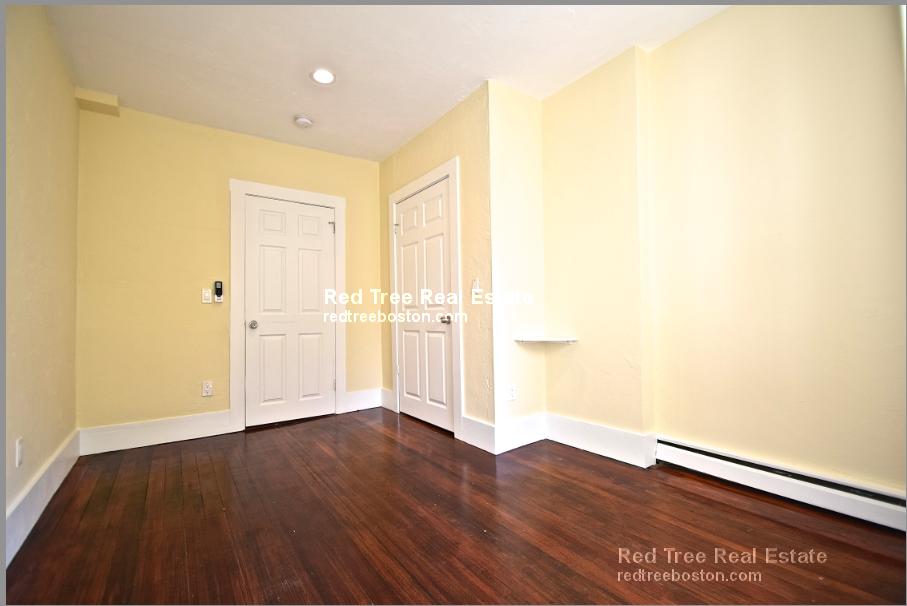 15 Mackin St, Brighton