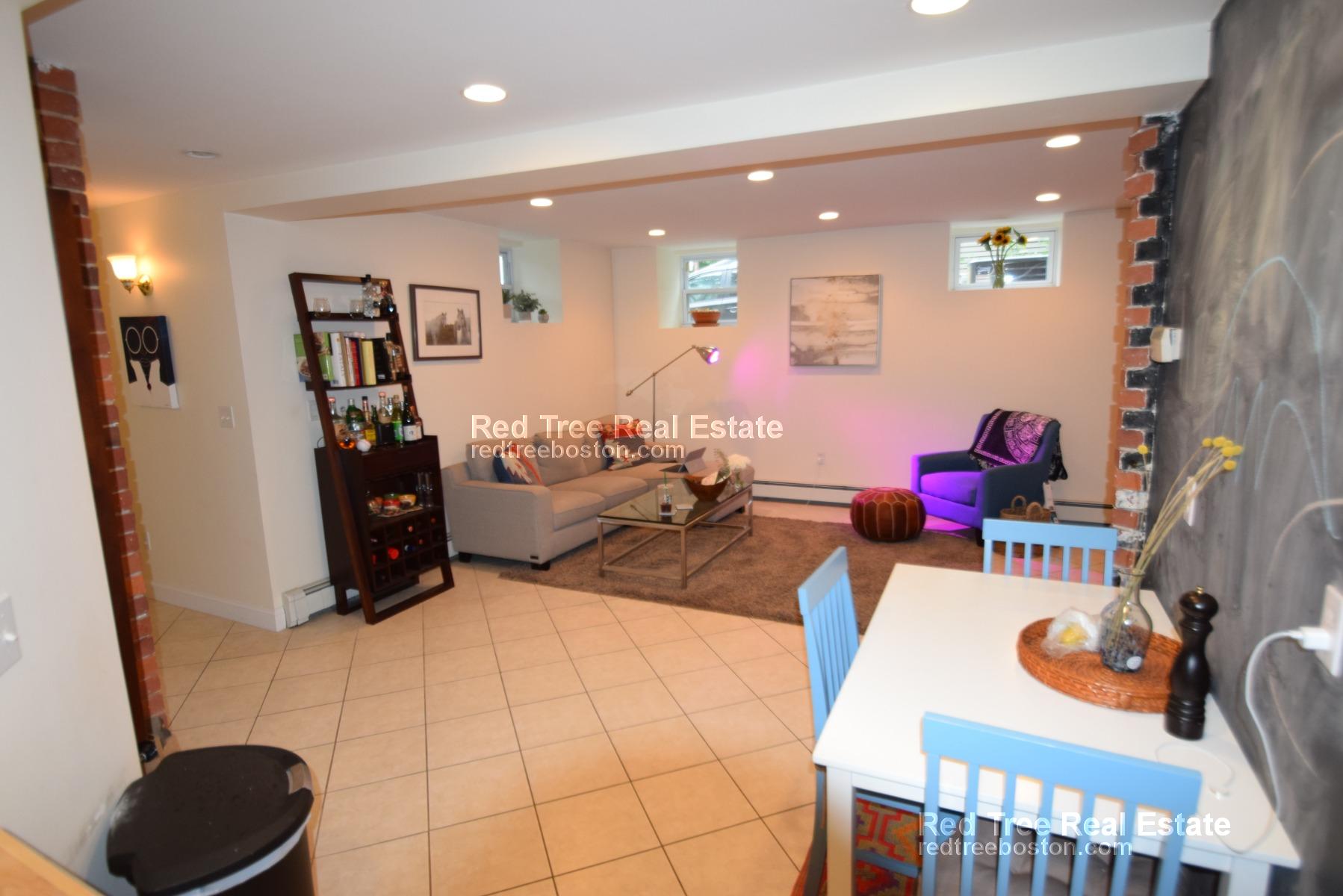 2 bed, 1 bath apartment for rent at 19 Columbia St Unit 1, Brookline — photo 2 of 17