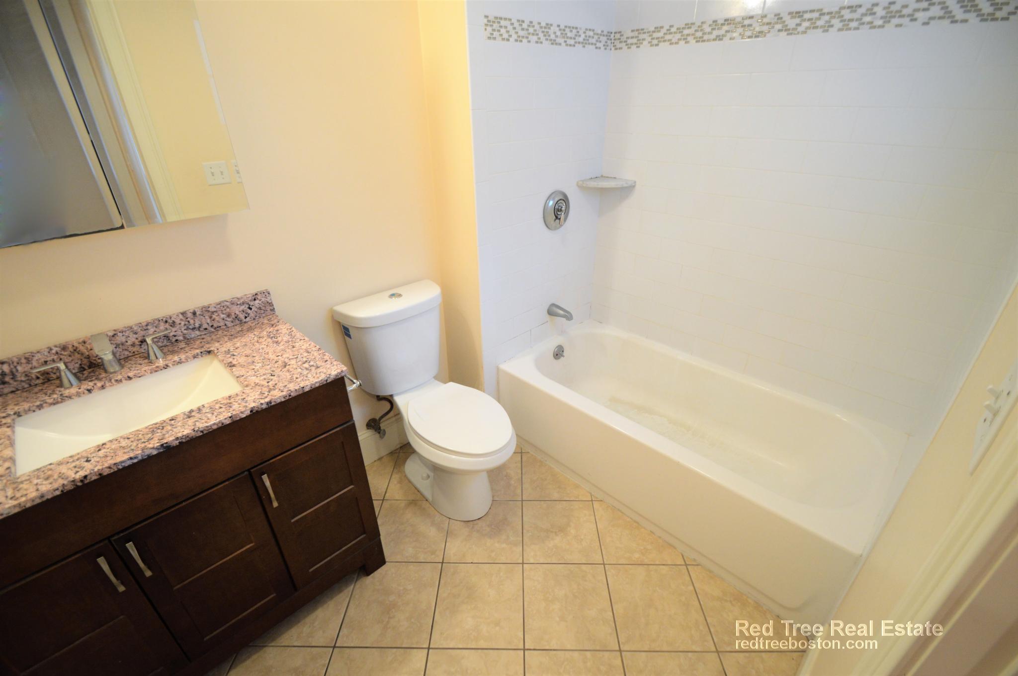 25 Lothrop St, Brighton