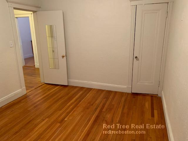 1800 Commonwealth Ave, Brighton