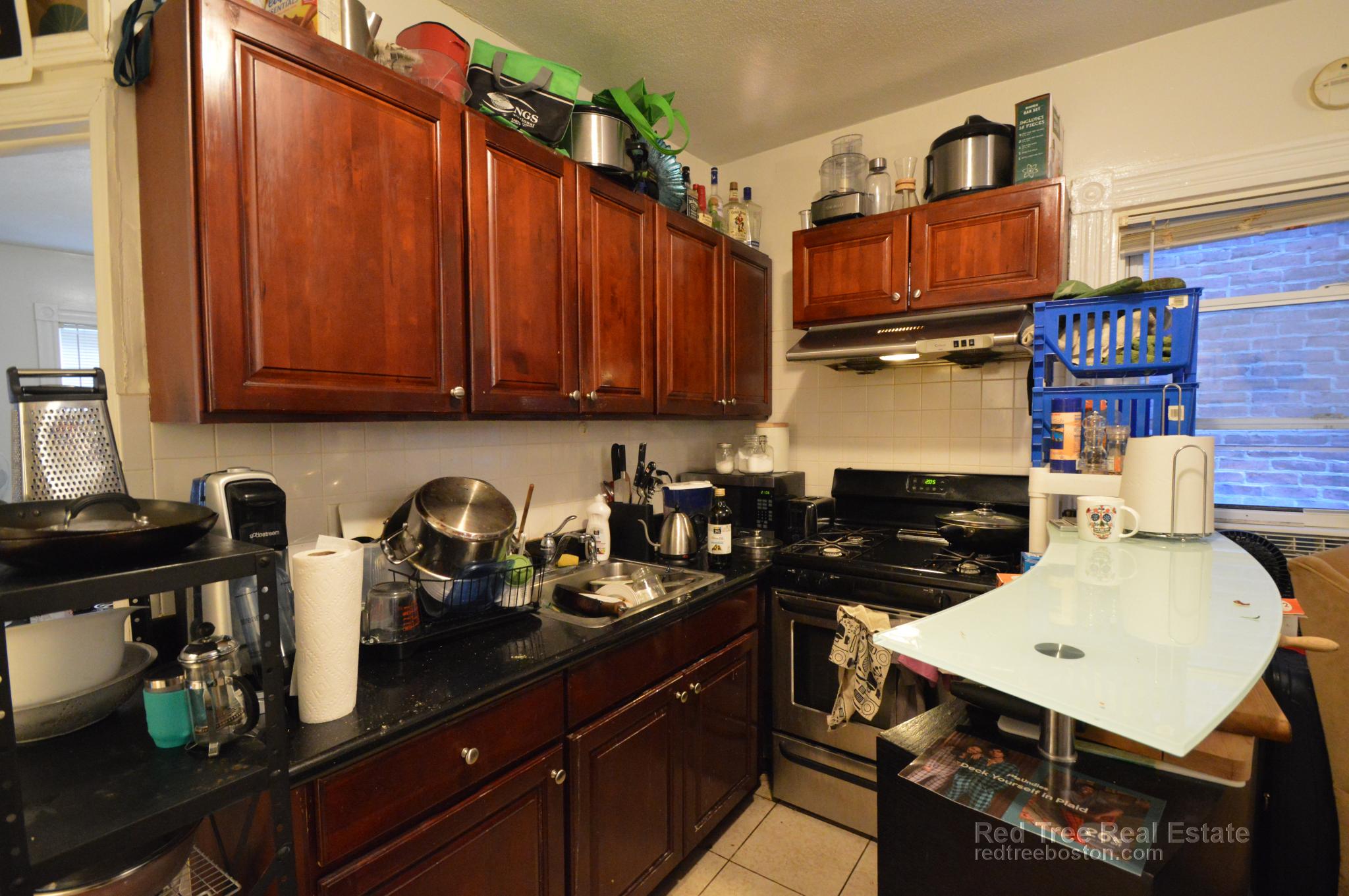 3 Warwick St, Mission Hill