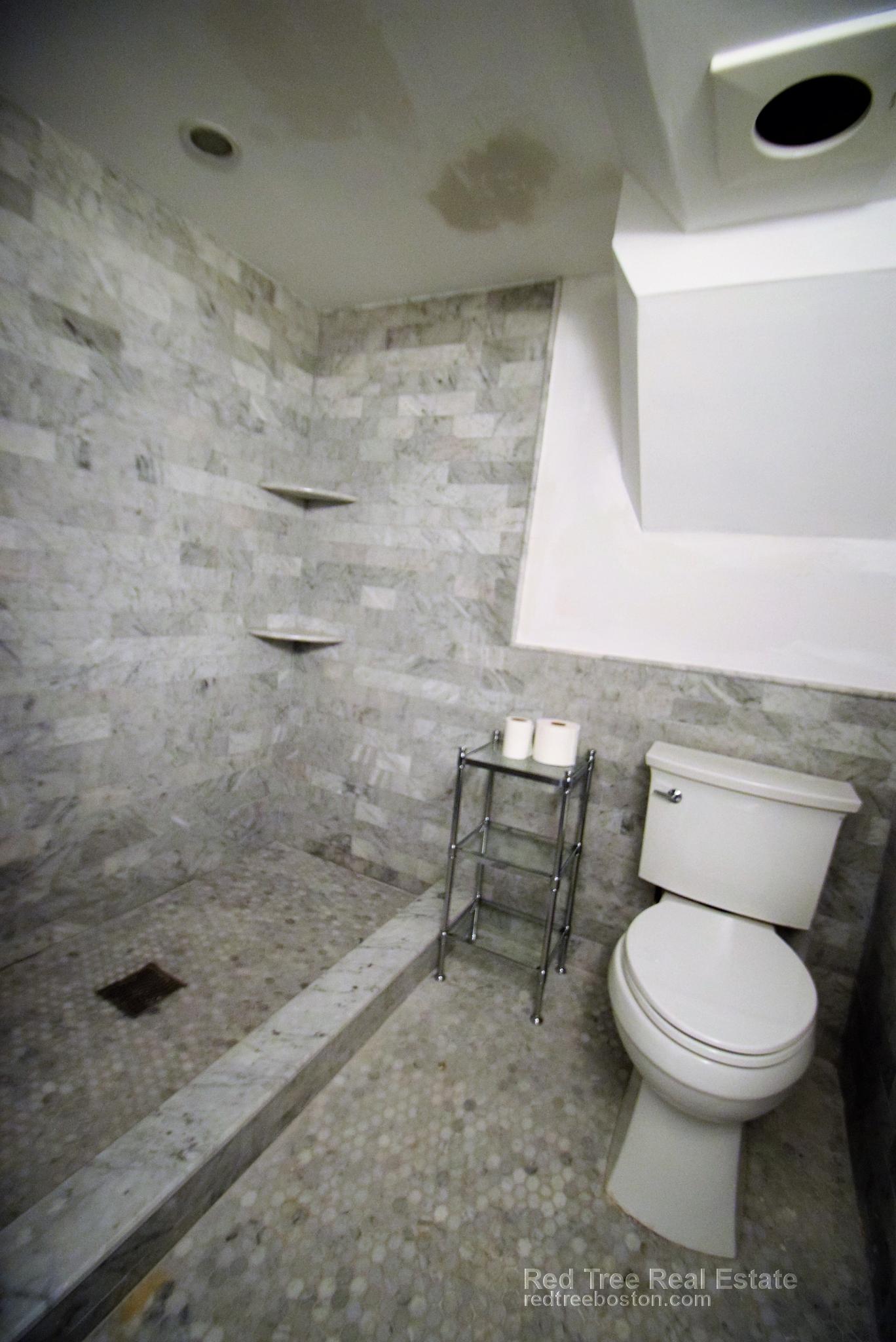 482 Columbus Ave, South End