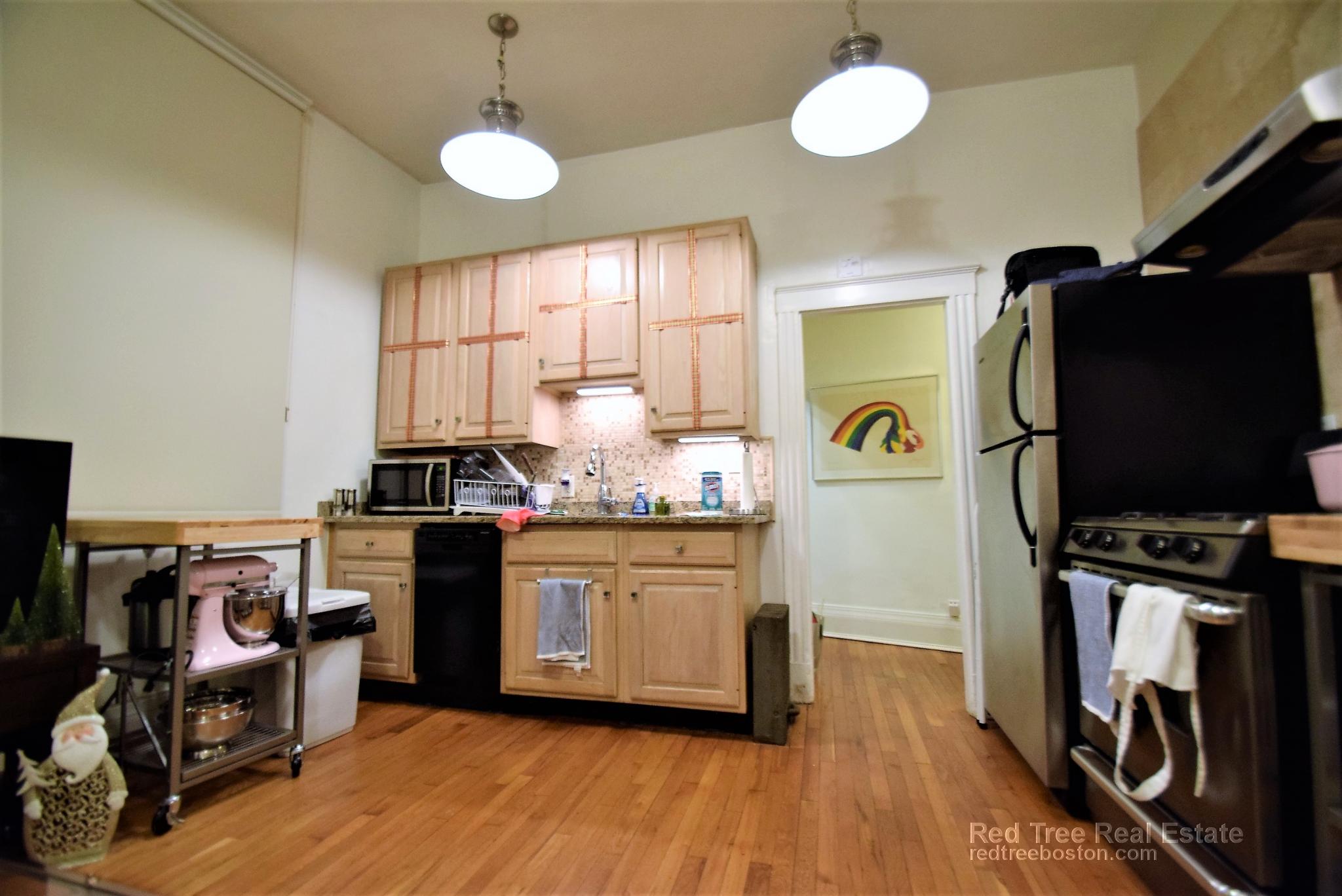 68 Phillips St, Beacon Hill