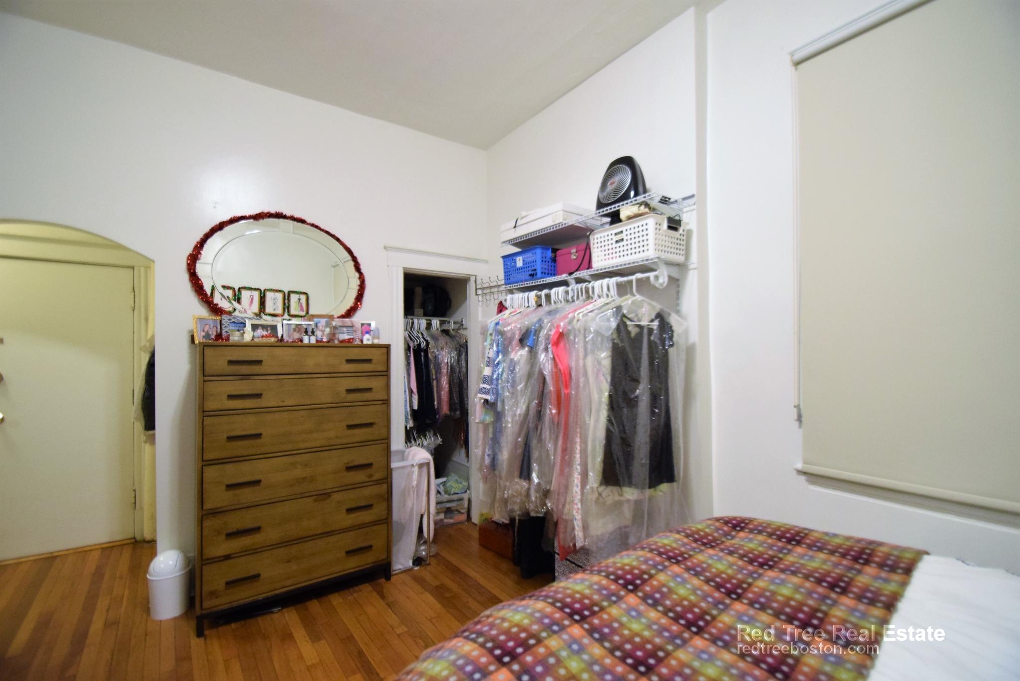 68 Phillips St, Beacon Hill