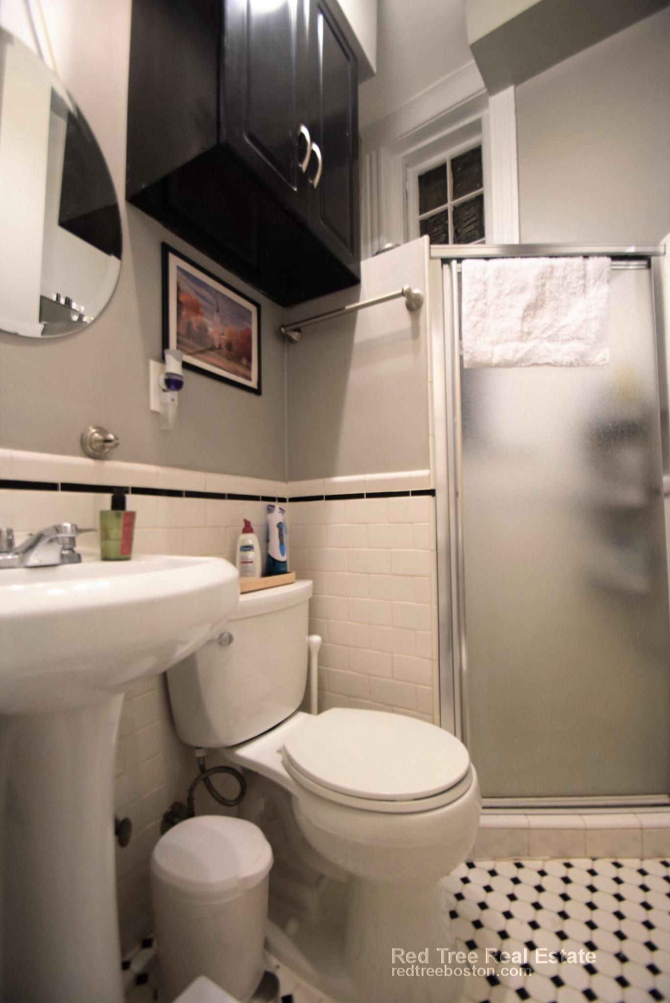 68 Phillips St, Beacon Hill