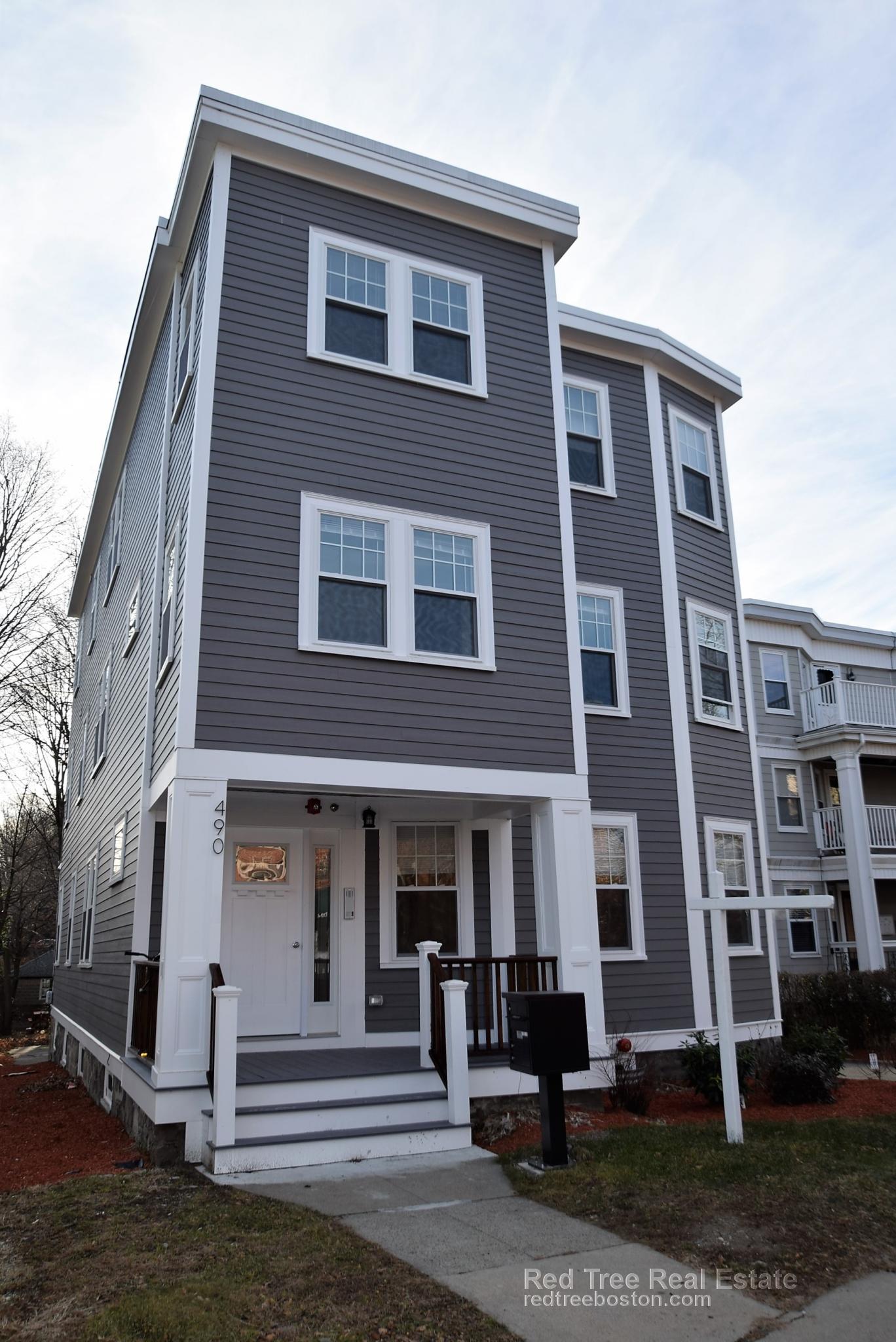 5 bed, 1.5 bath apartment for rent at 490 Washington St Unit 3, Brighton — photo 31 of 34