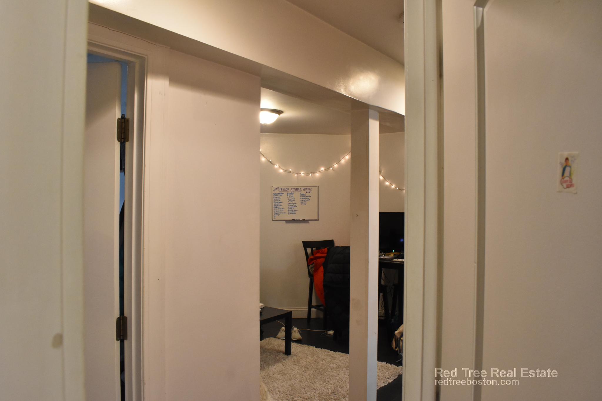 772 Columbus Ave, Roxbury