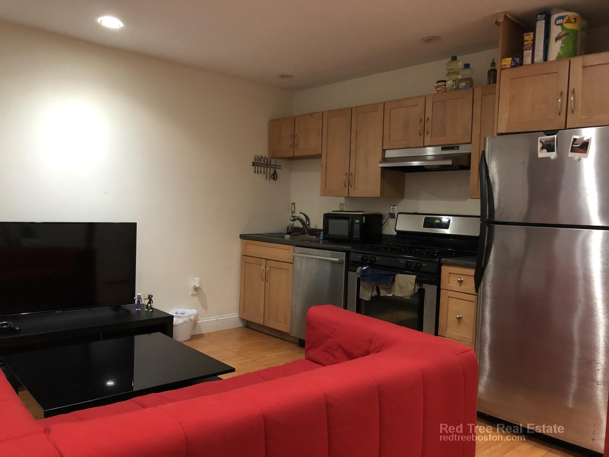 147 Marcella St, Roxbury