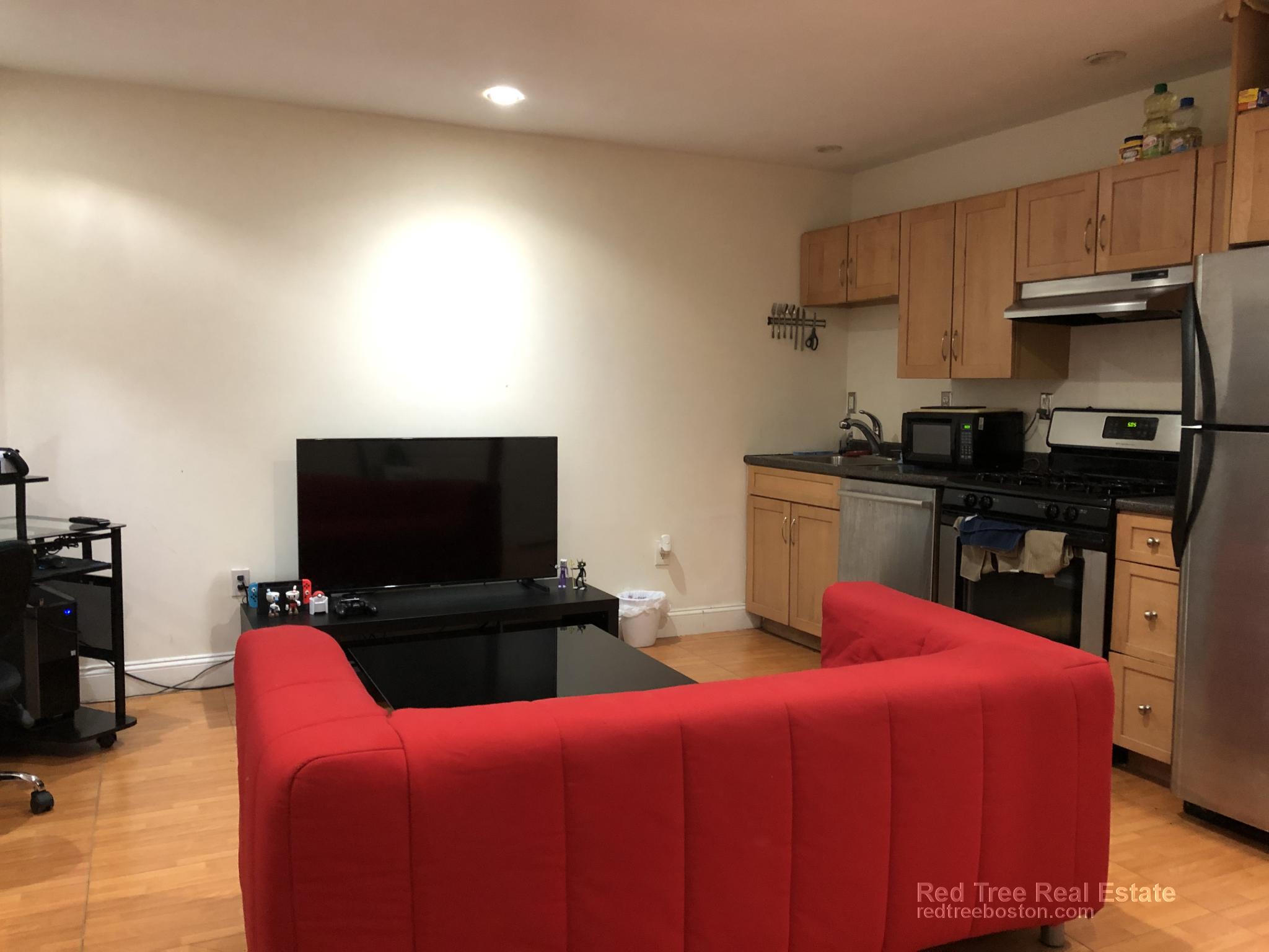 147 Marcella St, Roxbury