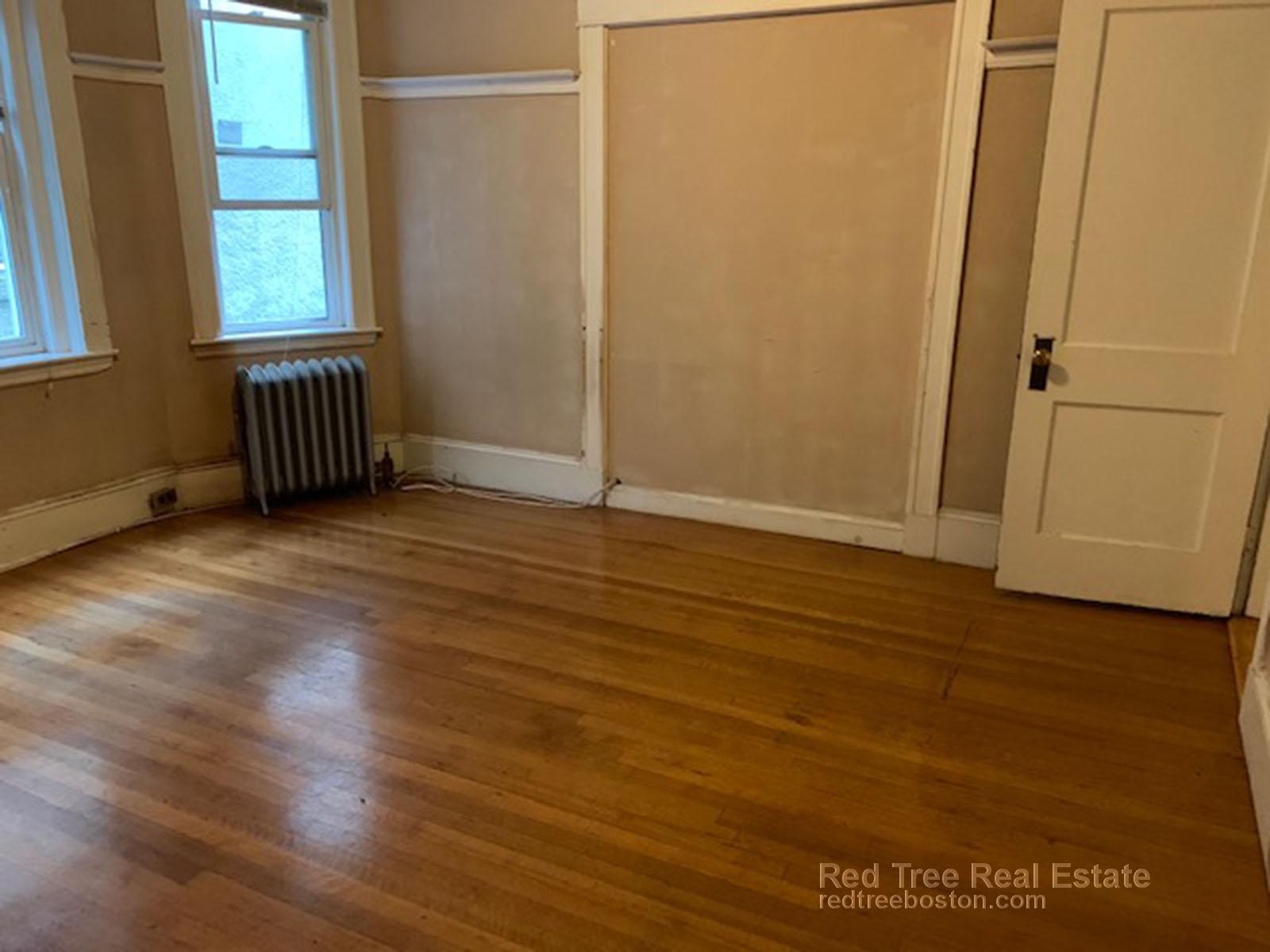 3 bed, 1 bath apartment for rent at 30 Fordham Rd Unit 1, Allston — photo 12 of 20