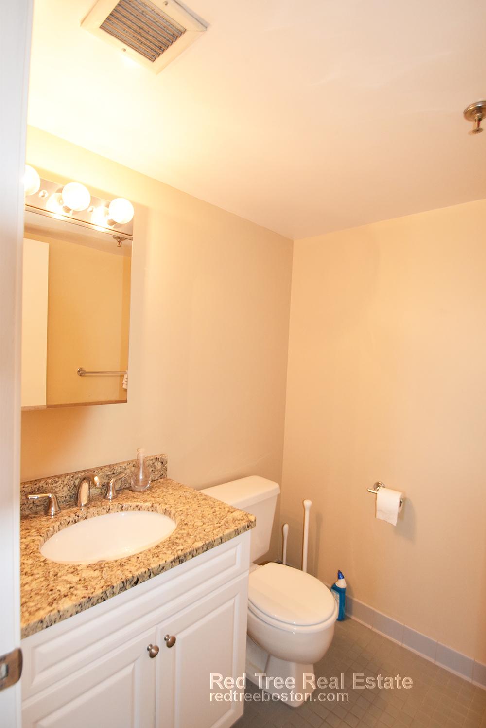 15 North Beacon St, Allston