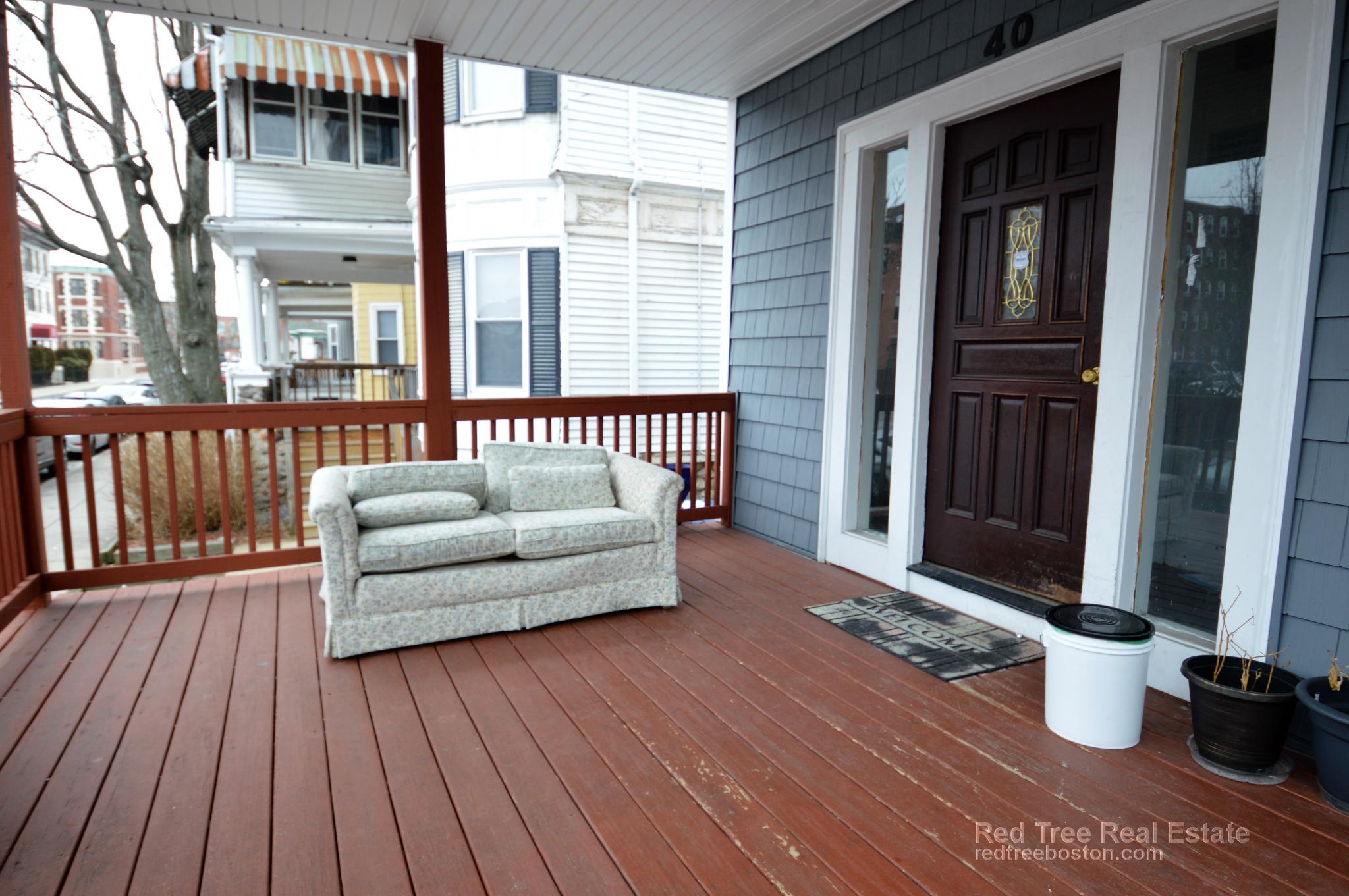 40 Brainerd Rd, Brighton